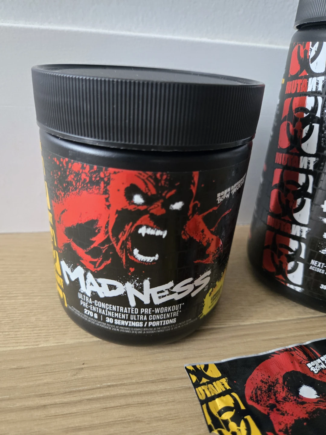BN Mutant bundle: Pre-workout + samples, Amino Acids + bottle - photo 2