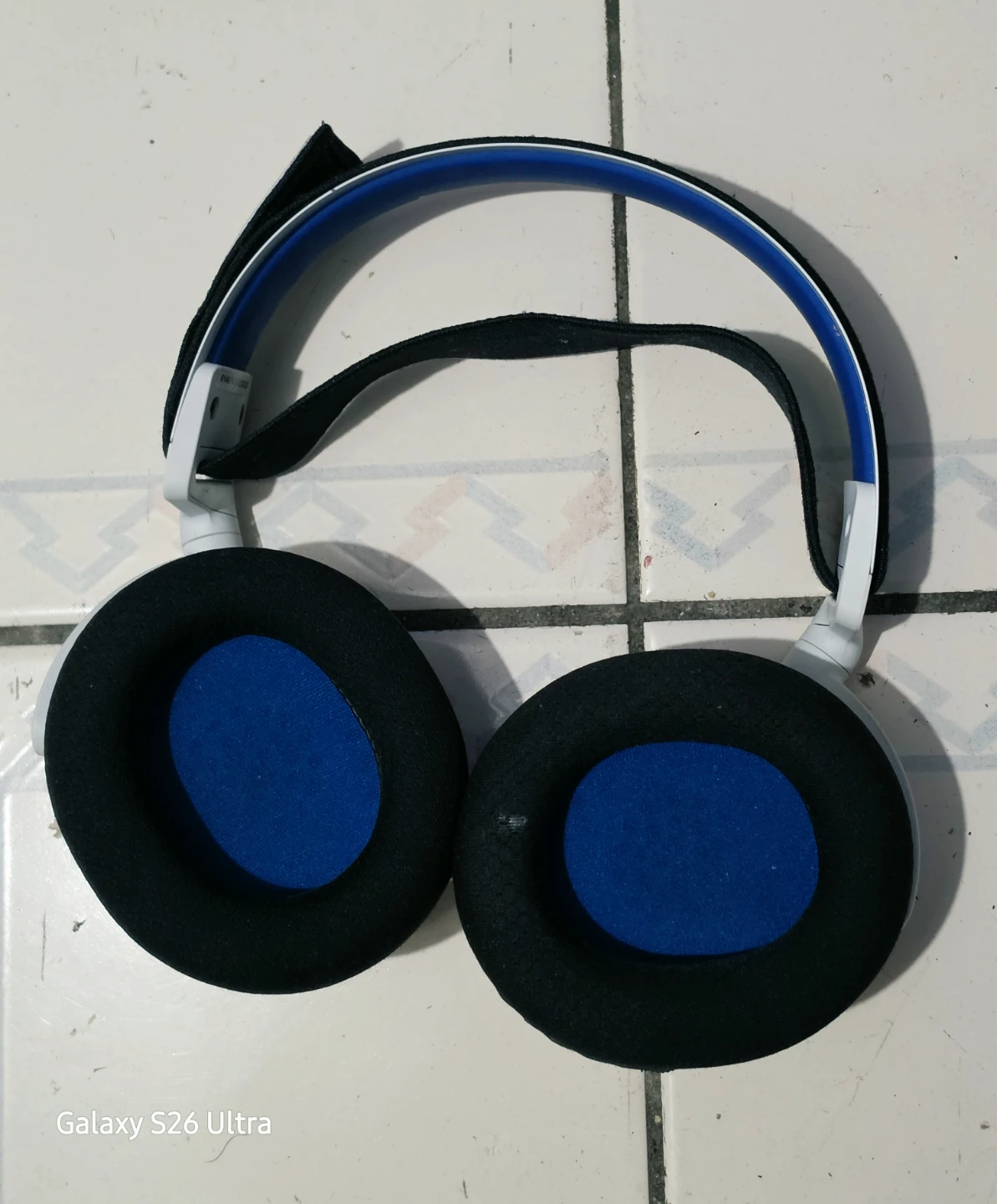 SteelSeries Arctis 7P 2.4 GHz Wireless Gaming Headset - photo 2