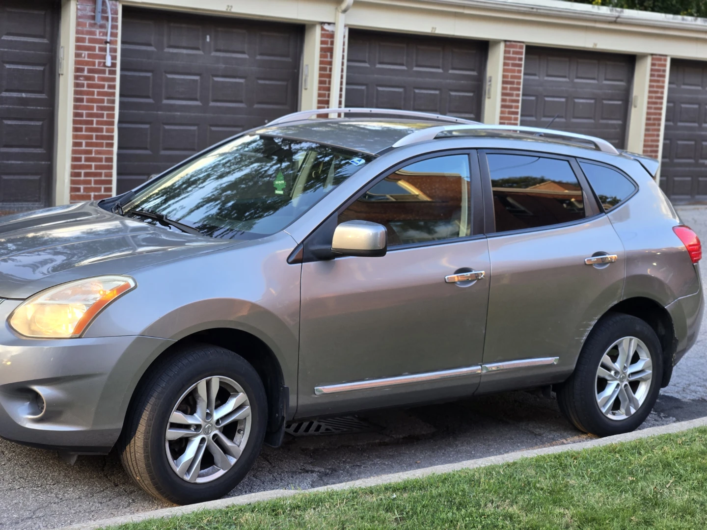 2013 Nissan Rogue. - photo 4