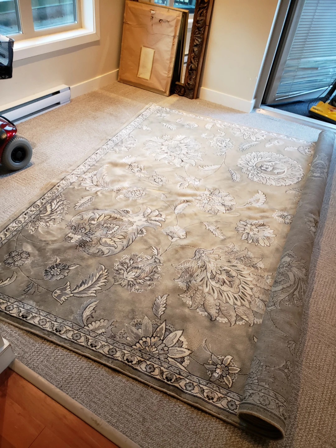 Belgian Vintage-Style Area Rug - Milan Brand (7'10" x 11'2")