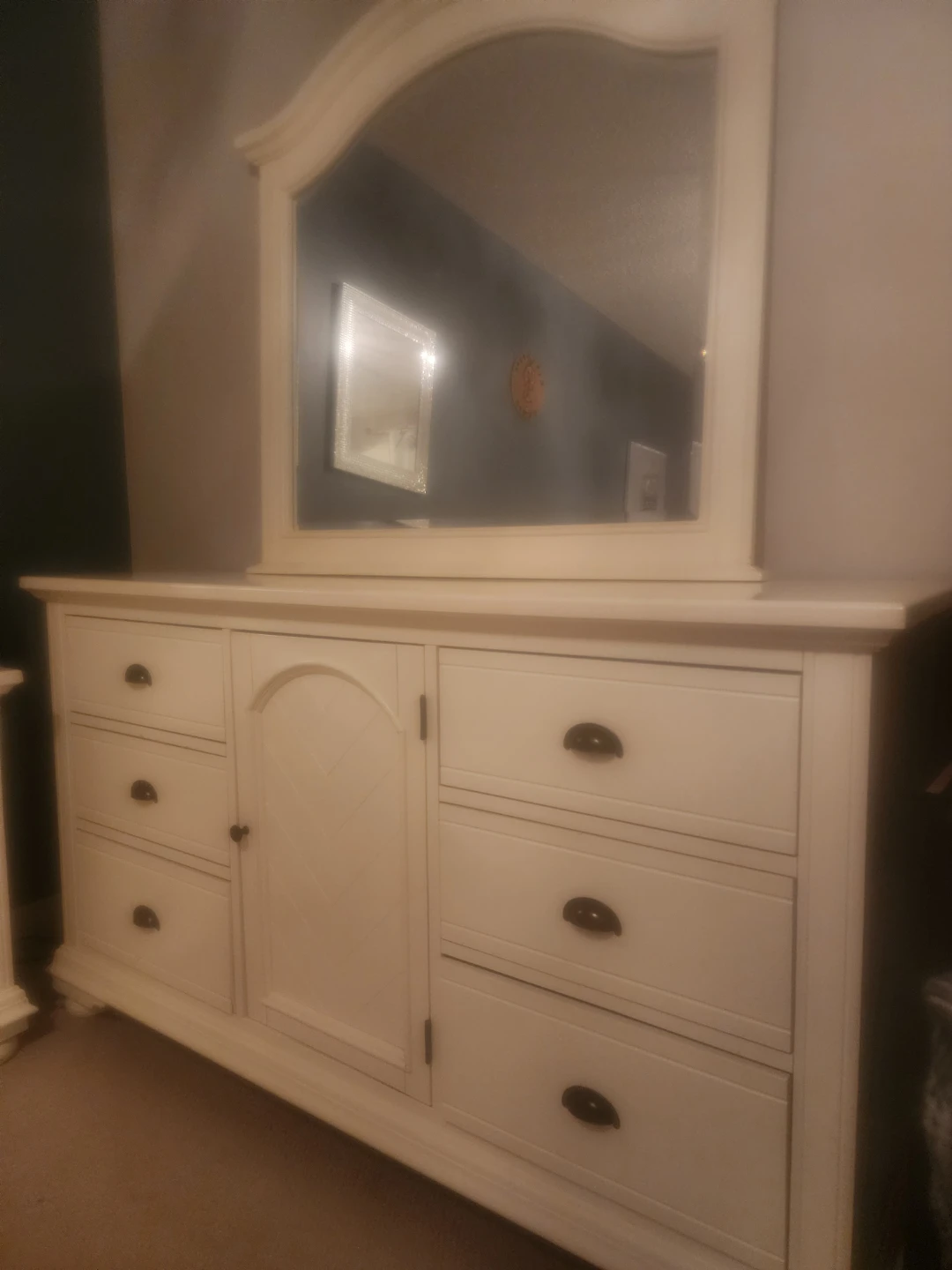 White dresser with mirror