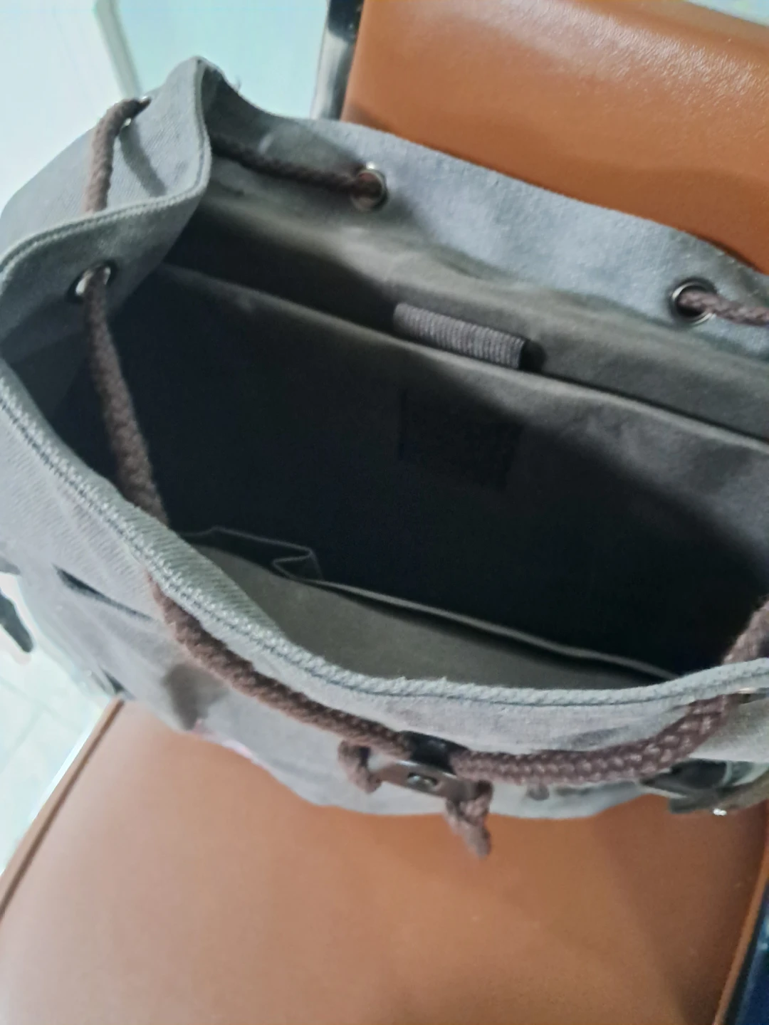 traveling Kaneki Ken Tokyo Ghoul Canvas Backpack - photo 2
