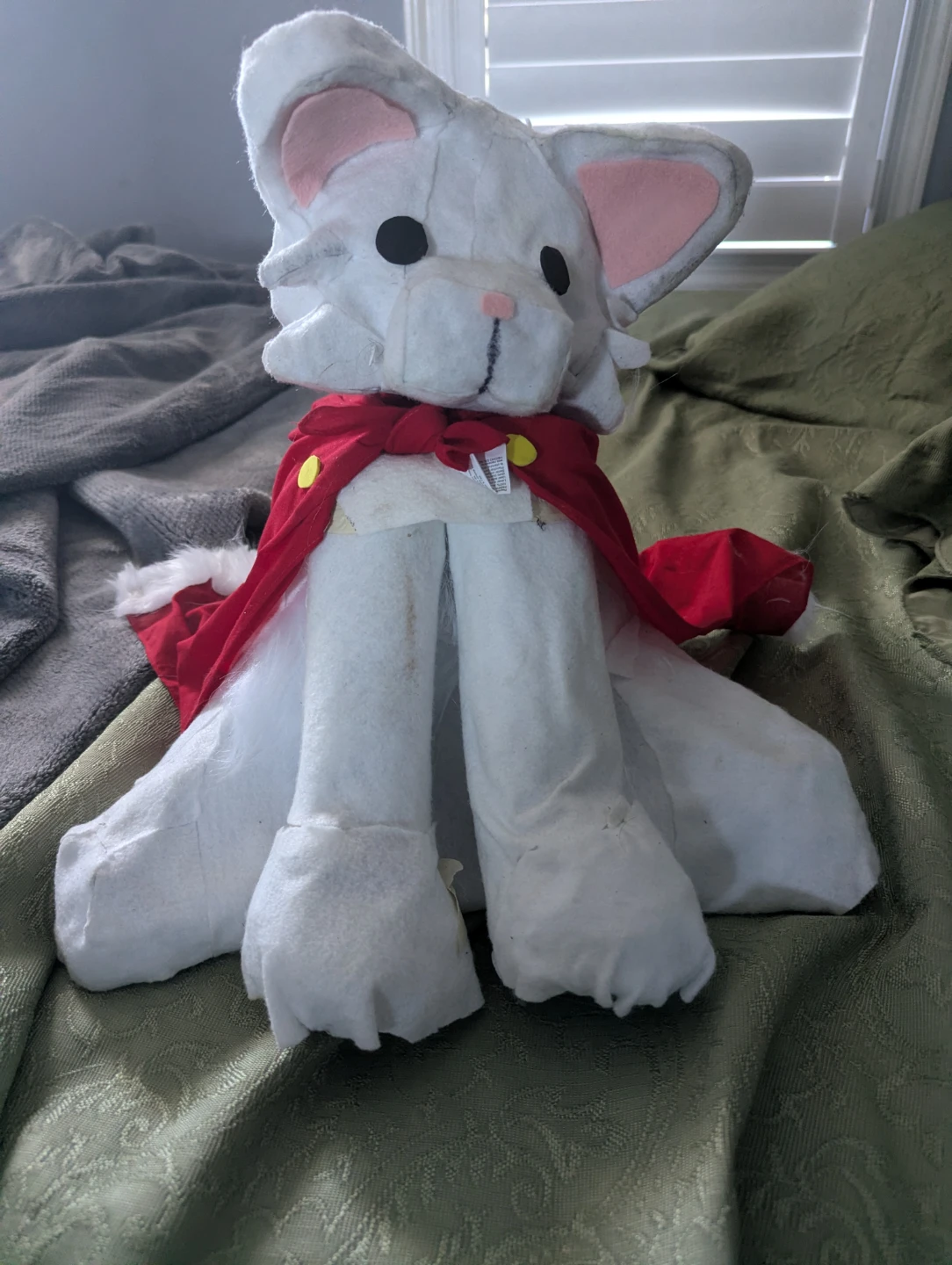 Paper maquette cat