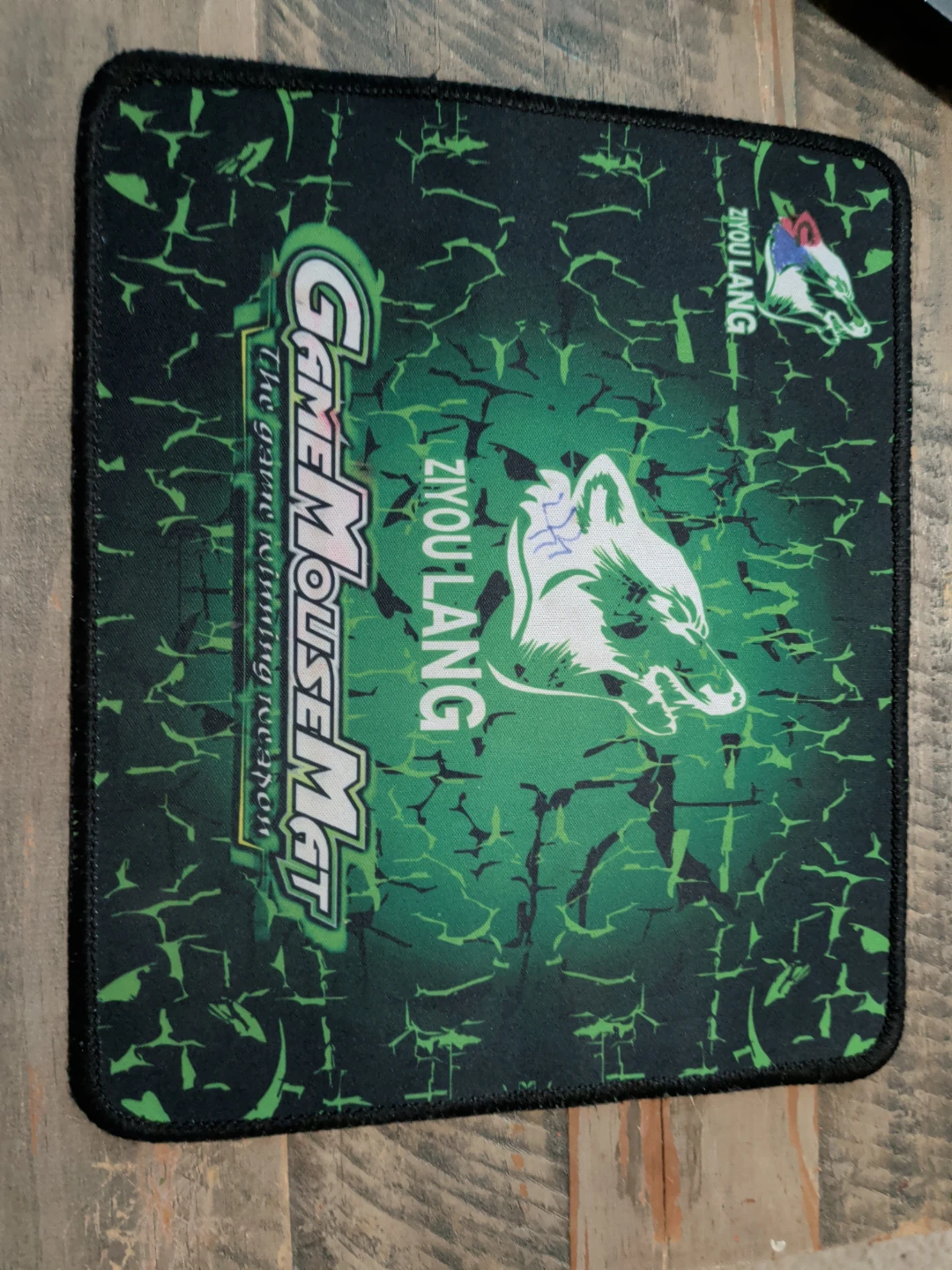 AOC gaming Mouse and zyou lang mouse pad - photo 2