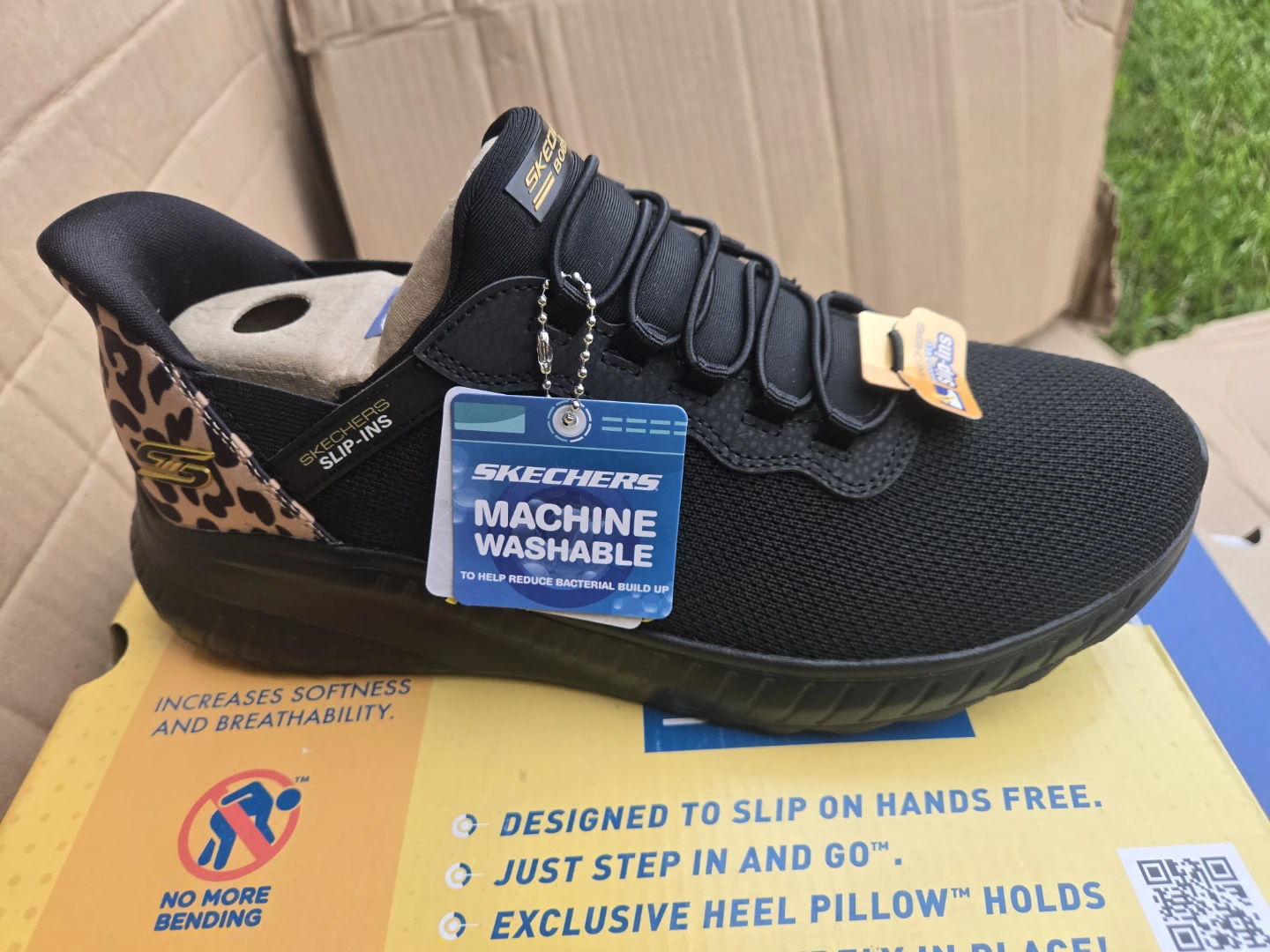 Skechers Machine Washable Women's Slip-Ins "Seize the Hour"