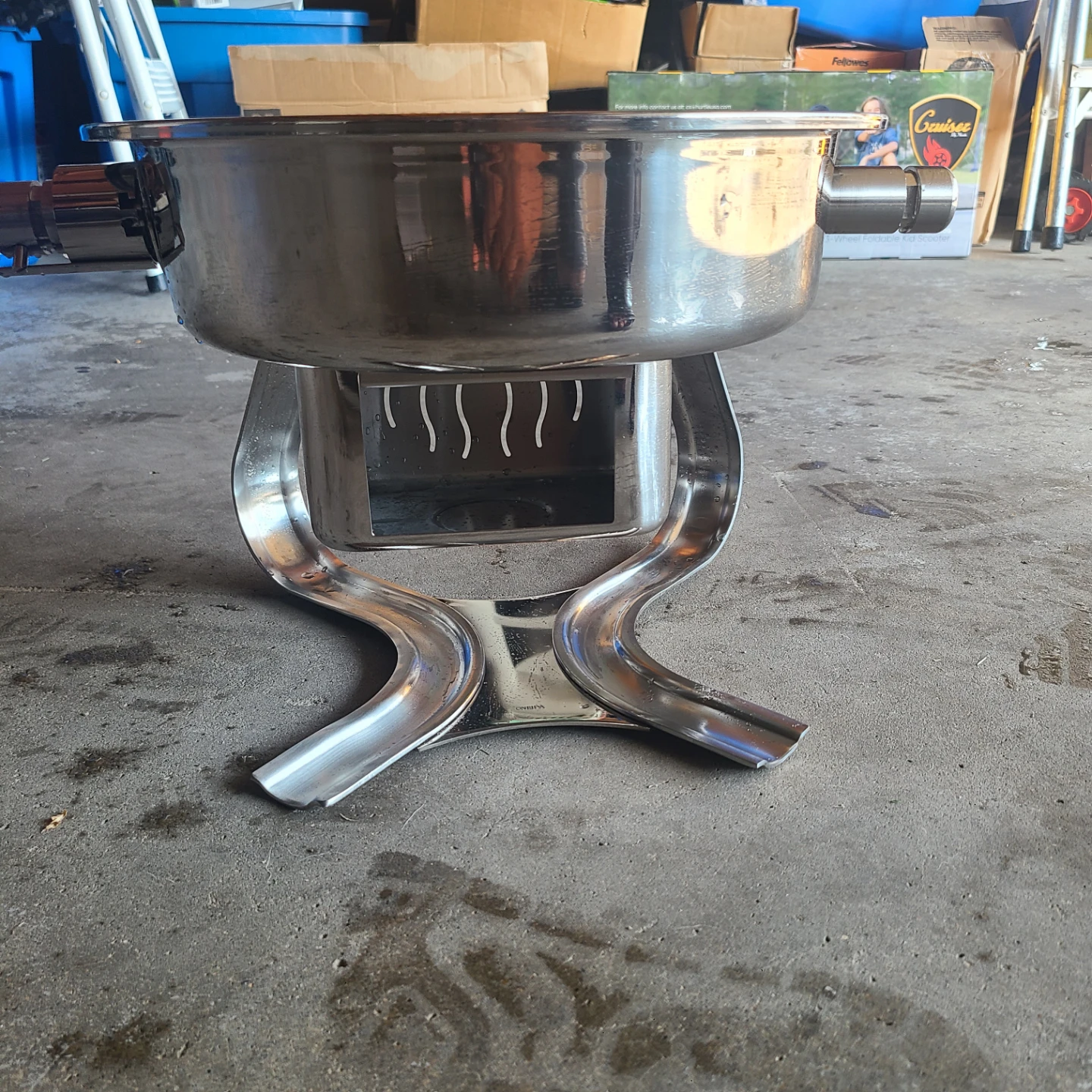 Stainless Steel Chafing Dish on Stand - photo 2