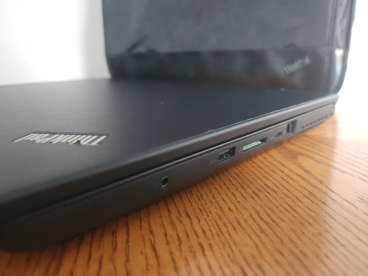 Lenovo ThinkPad P73 Laptop with free carrying bag. - photo 5