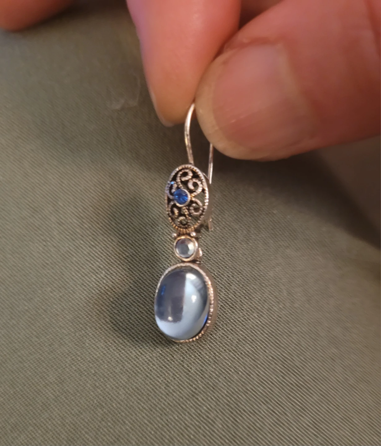 Silver and blue necklace and earrings - photo 4