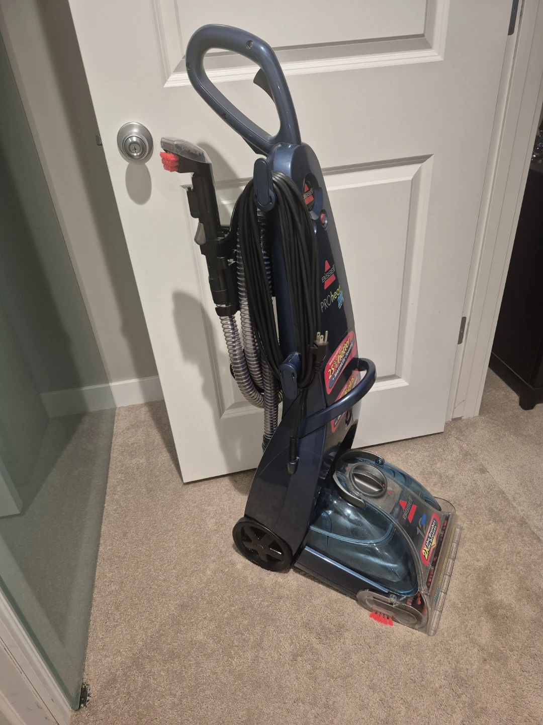 Bissell ProHeat 2X Carpet Cleaner - photo 3