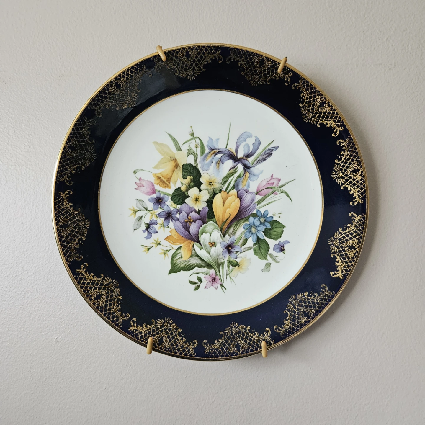 Weatherby Royal Falcon Decorative Plate - photo 3