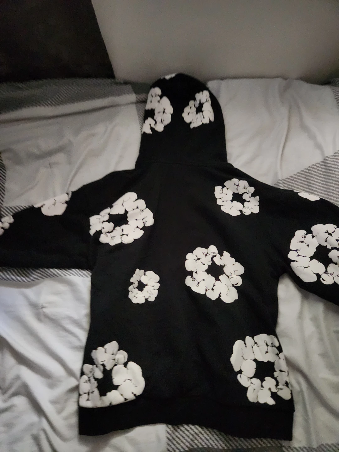 Denim Tears Black Floral Hoodie - photo 3