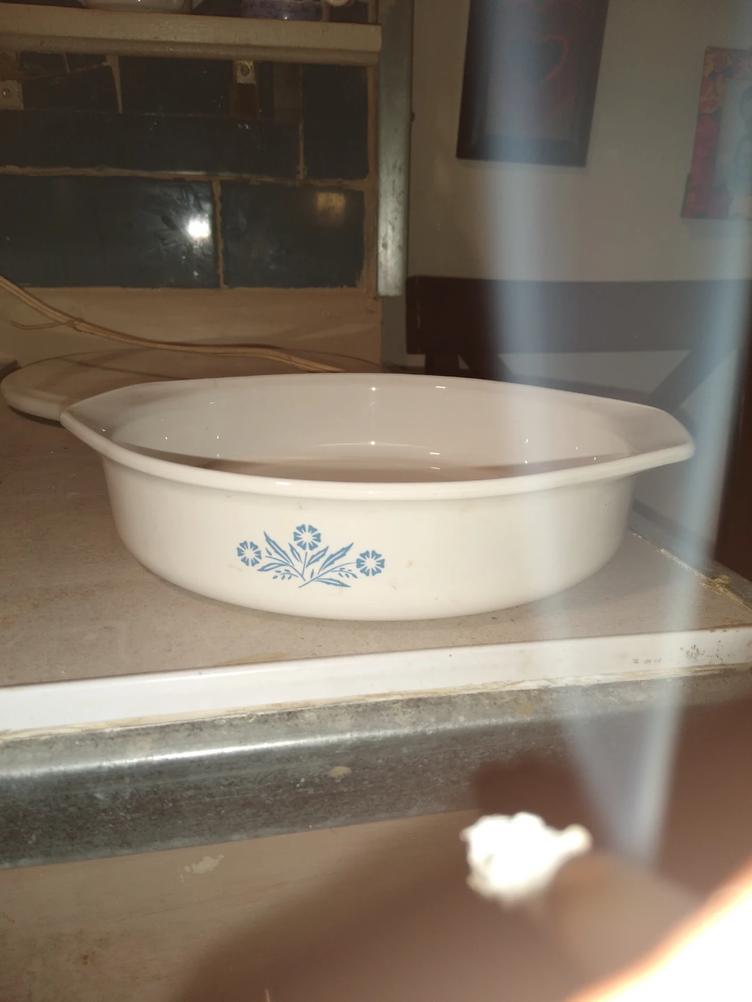 9 inch circular CorningWare cornflower blue pattern