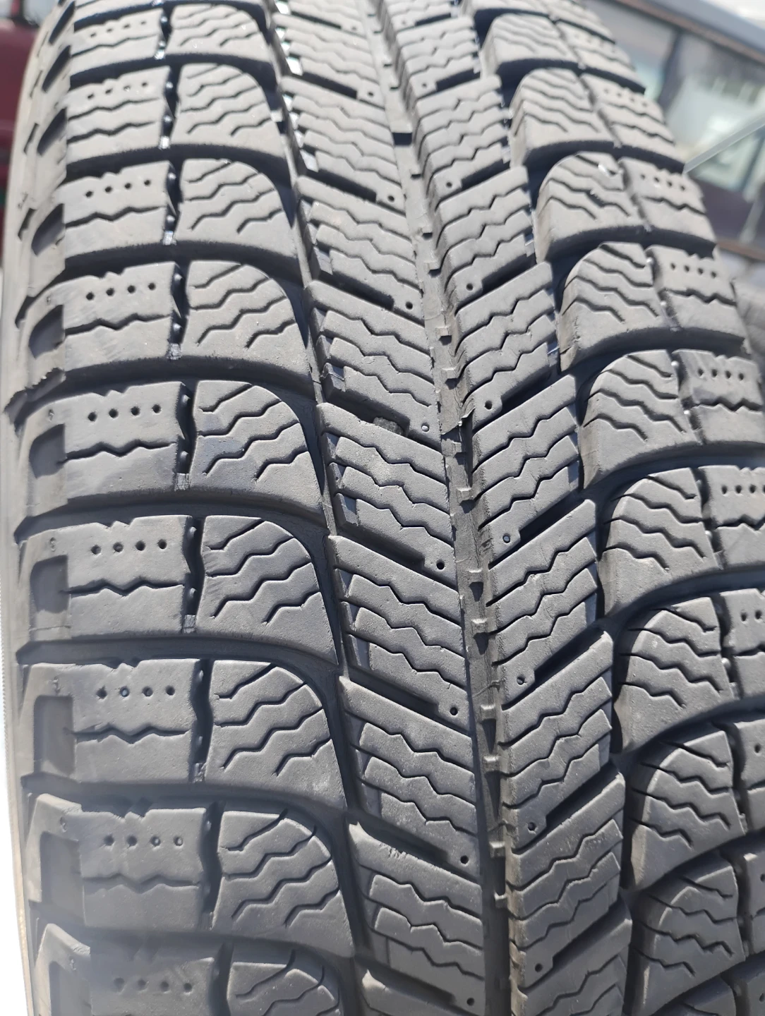 GENTLY USED TIRES - photo 2