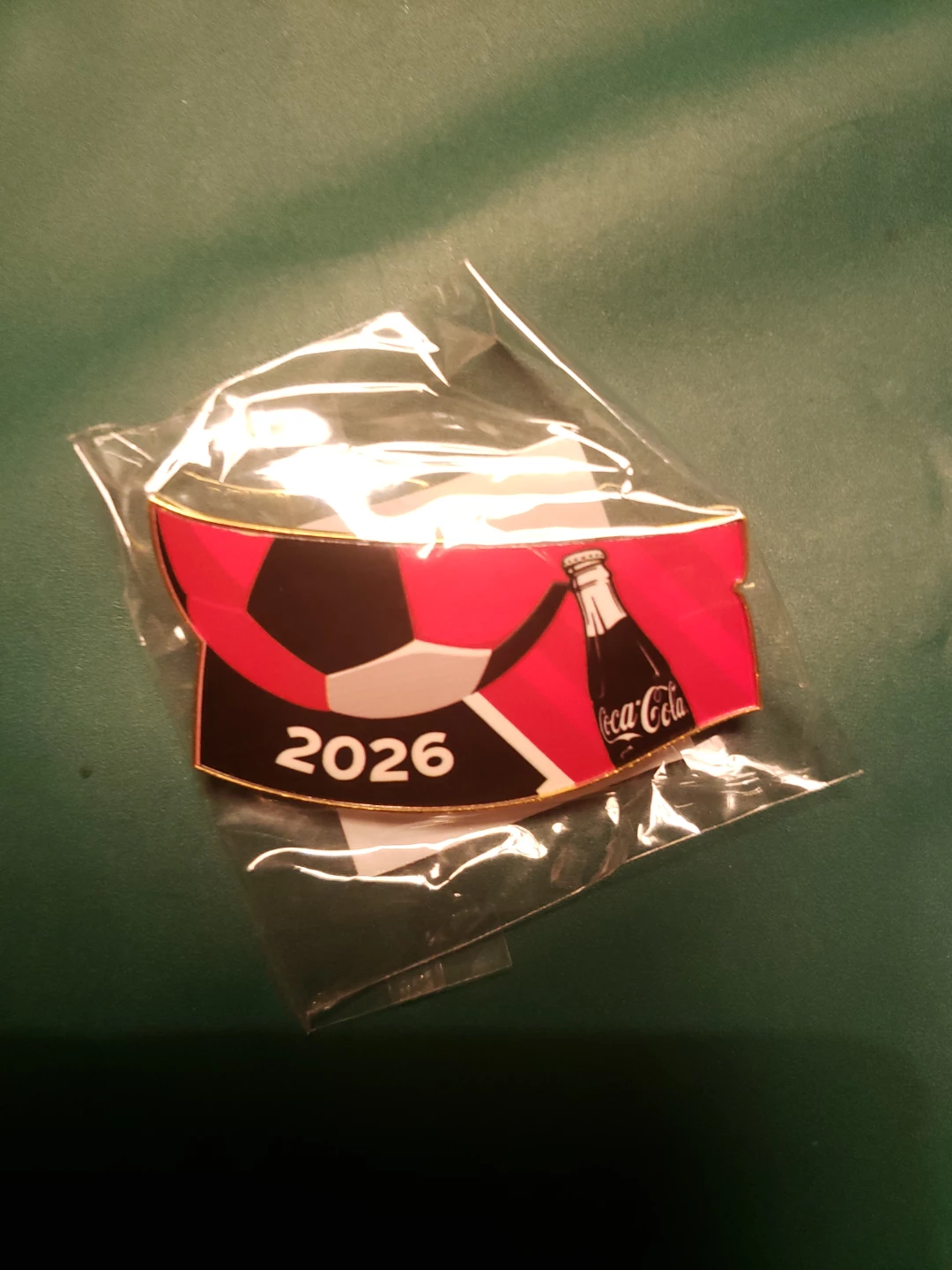 WORLD CUP 2026 TORONTO HOST CITY COCA-COLA BOTTLE 6-PIN SET