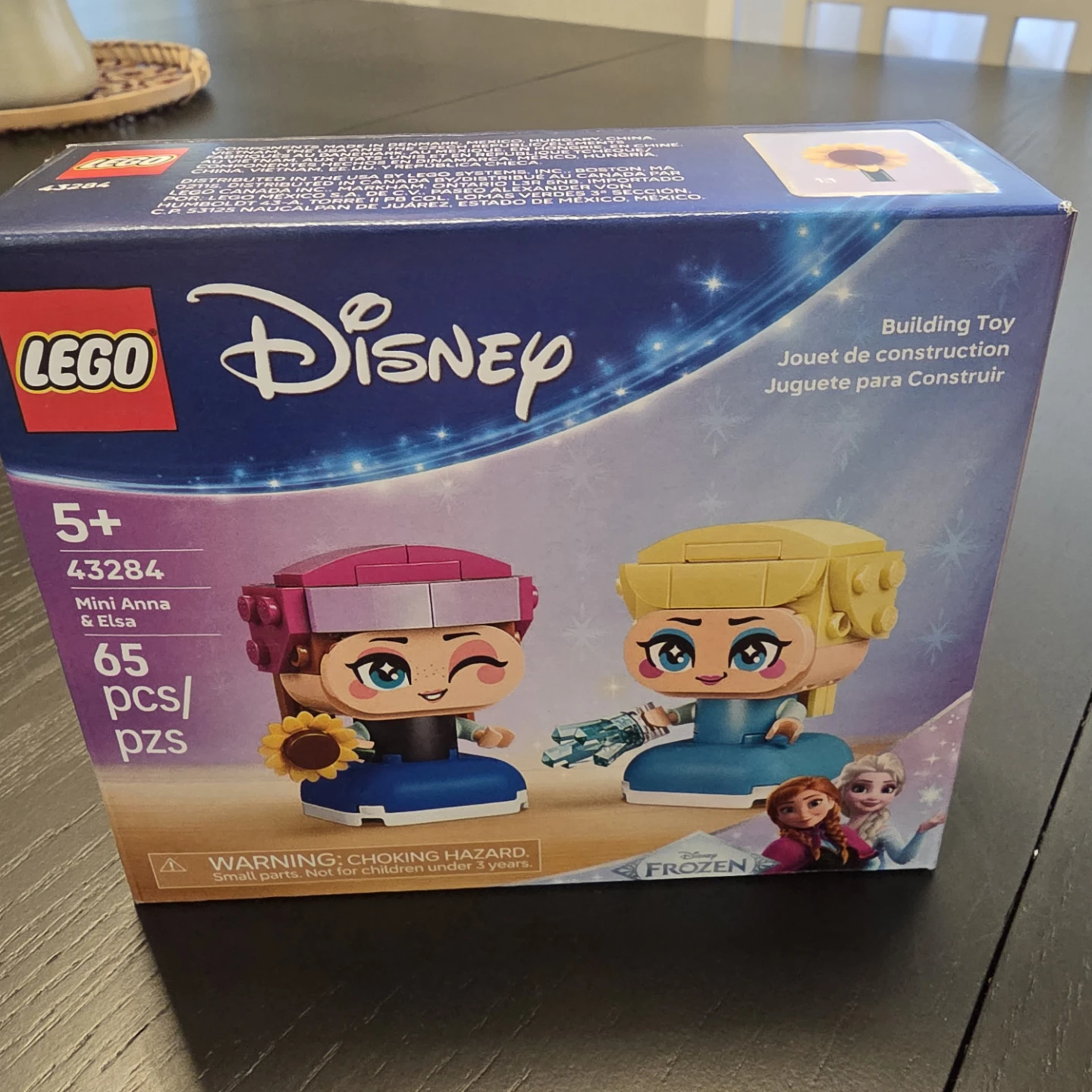 LEGO Disney Mini Anna & Elsa Building Toy 43284