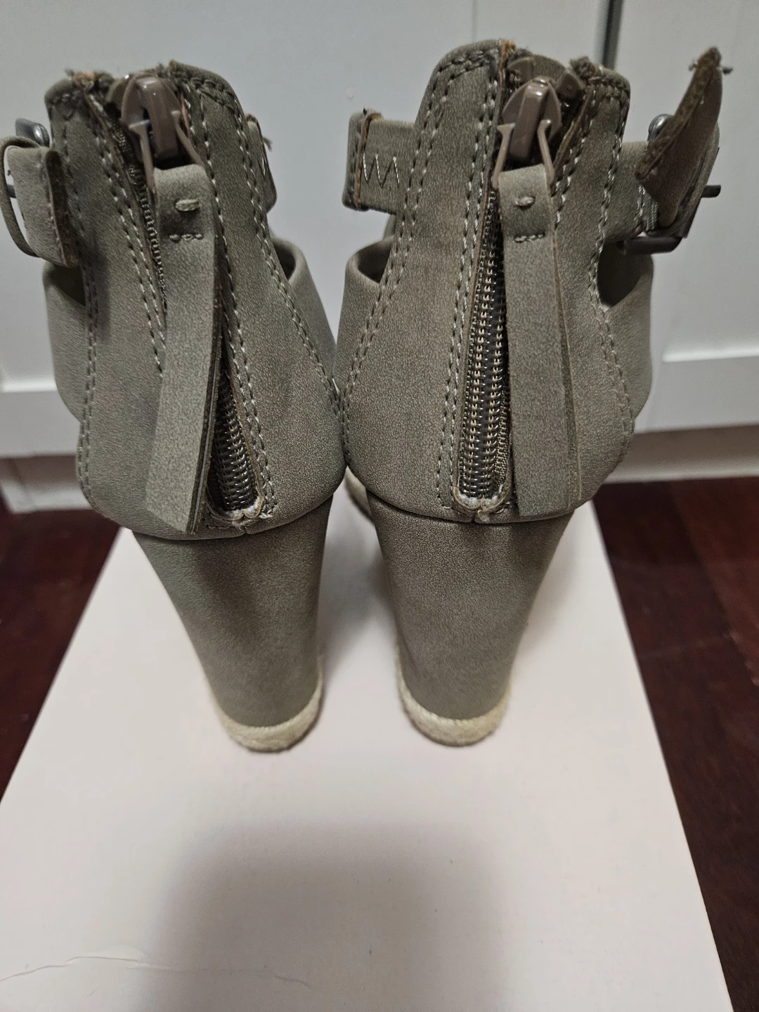 Grey Suede Wedge Sandals size 8 - photo 2