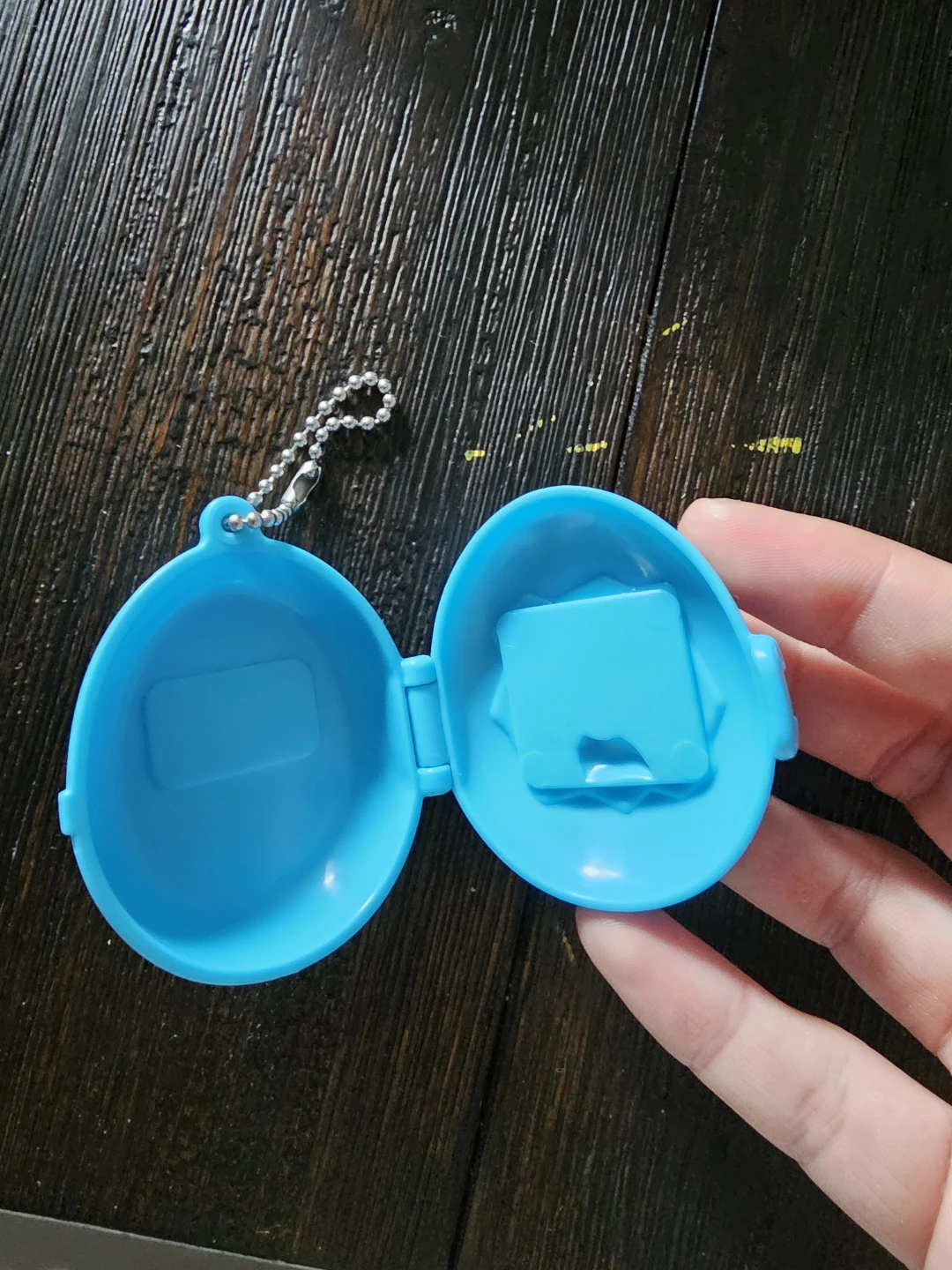 Blue Tamagotchi Keychain - photo 2