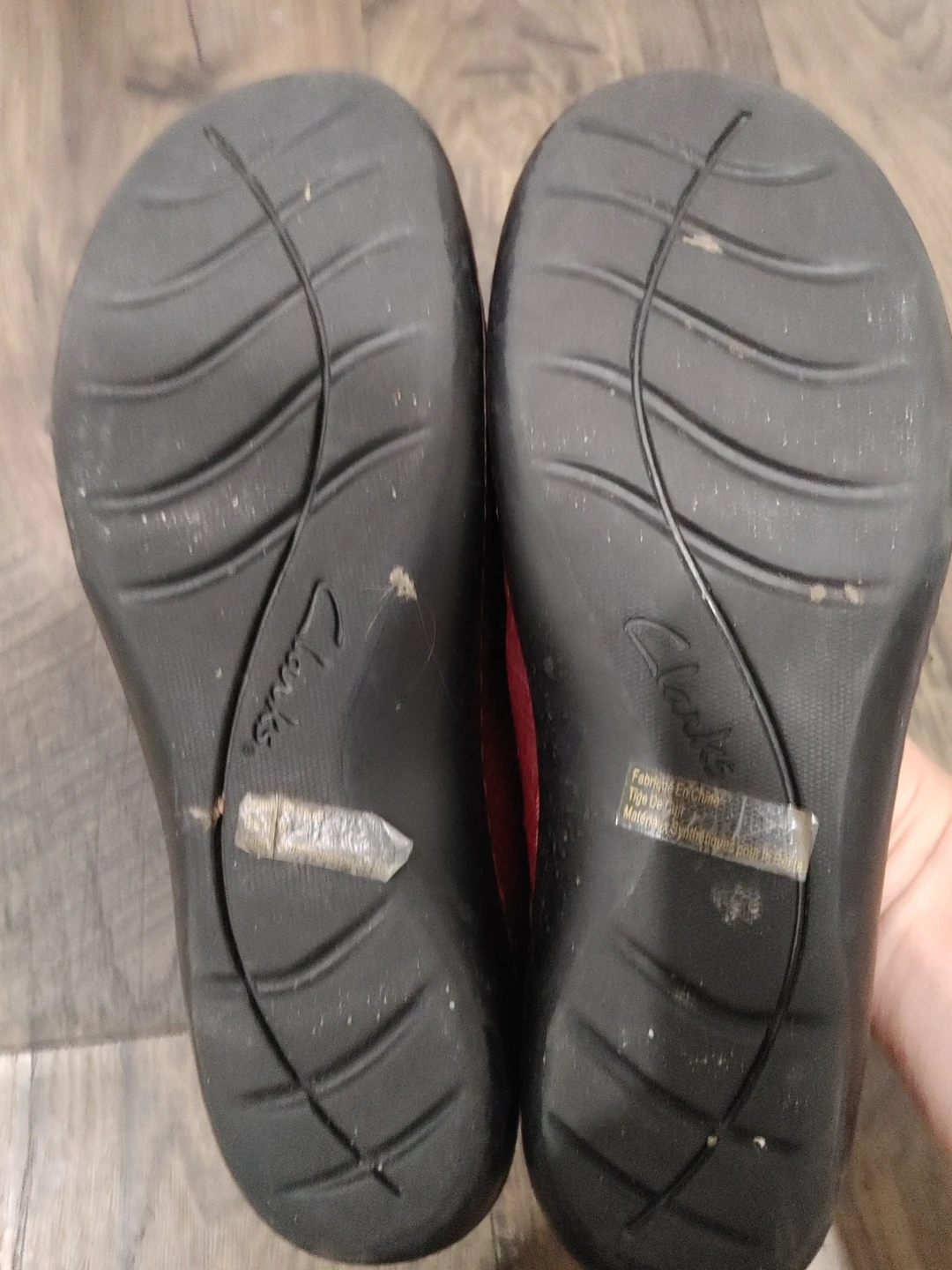 🧡CLARKS GENUINE RED LEATHER LOAFERS WOMANS SIZE 9.5 W - photo 3