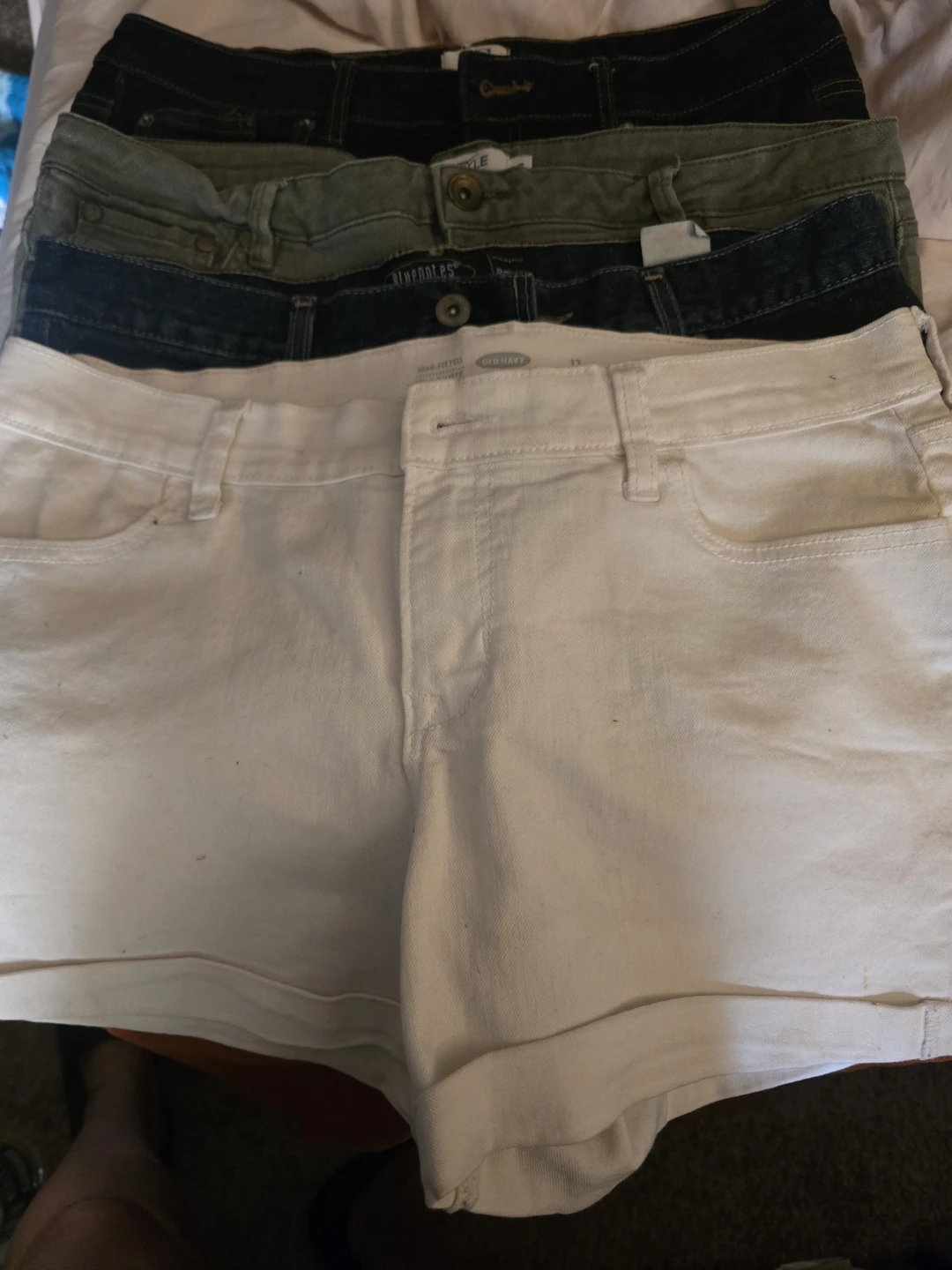 24 pc Summer- Fall clothing bundle - photo 3