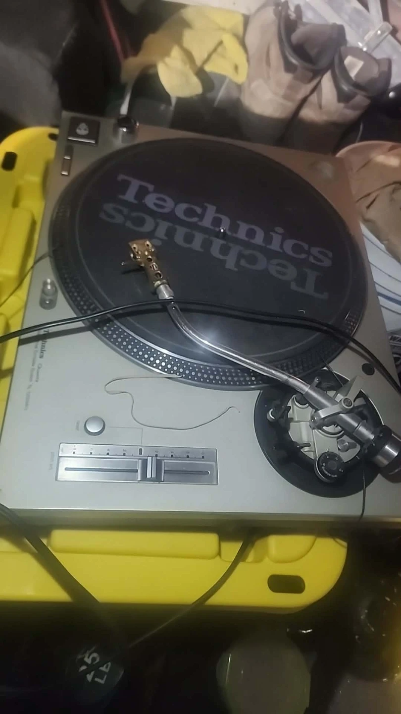 Technics Turntable