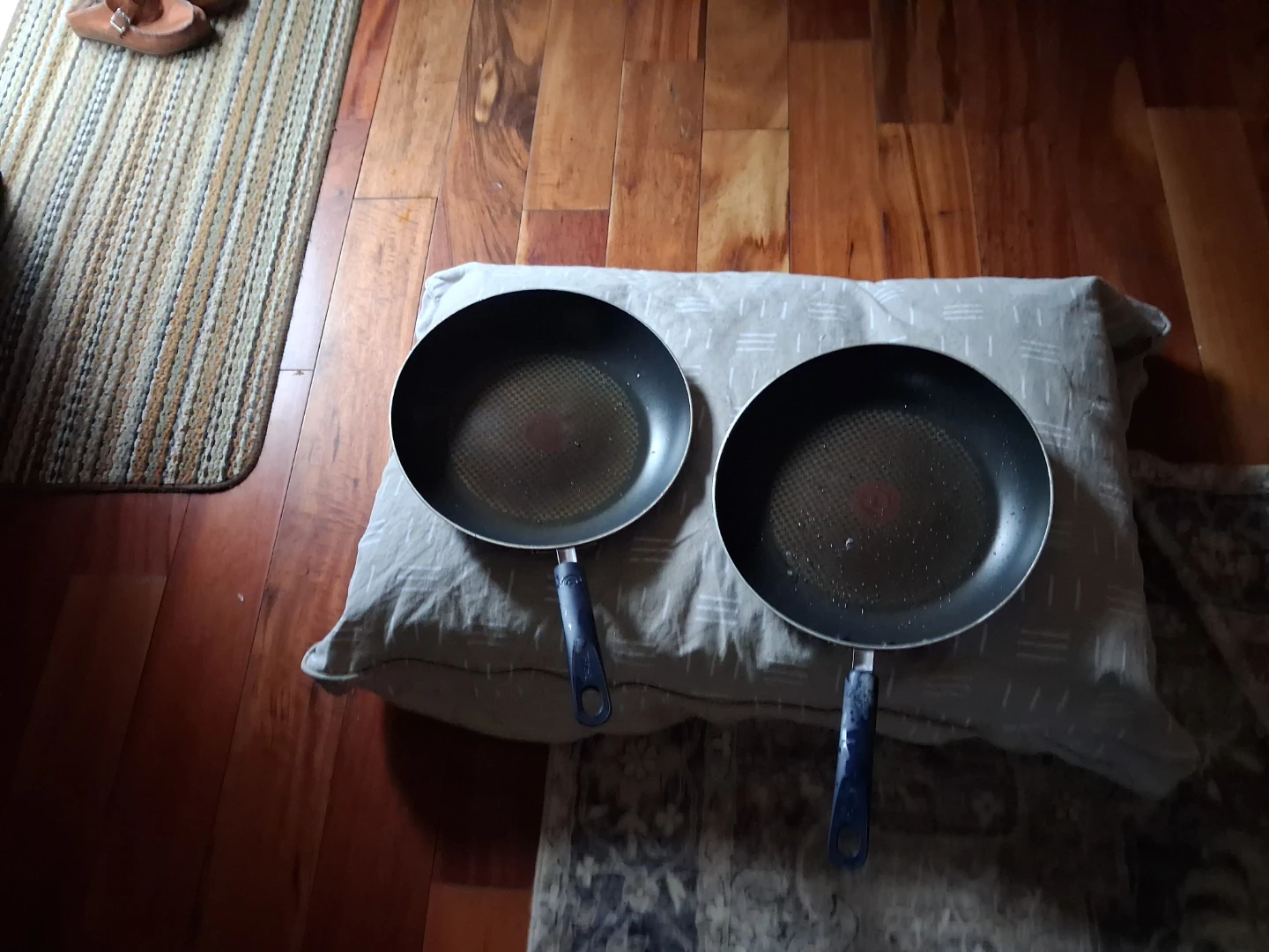 T-fal Frying Pans (Set of 2) - photo 2