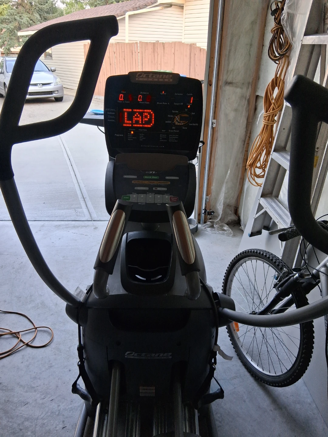 Octane Fitness Elliptical
