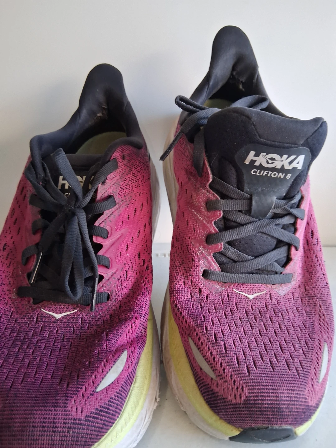 Hoka Clifton 8 Women's Running Shoes size 8.5