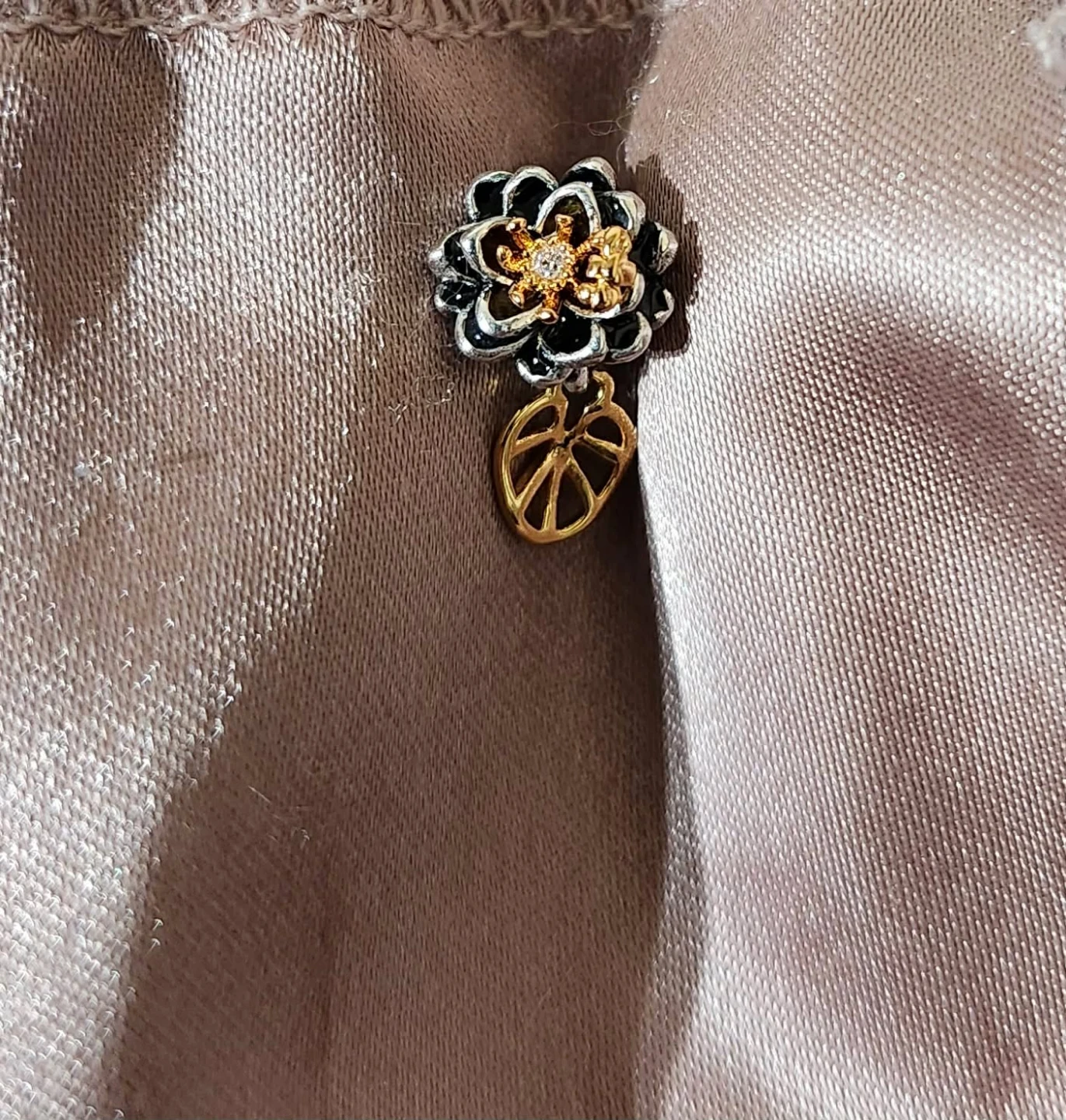 Flower Charm with Leaf Dangle