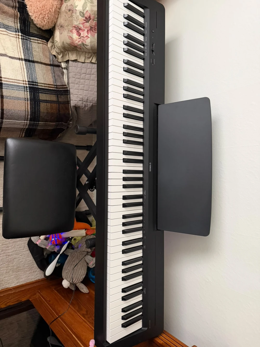 Yamaha P-145BTB Digital Piano