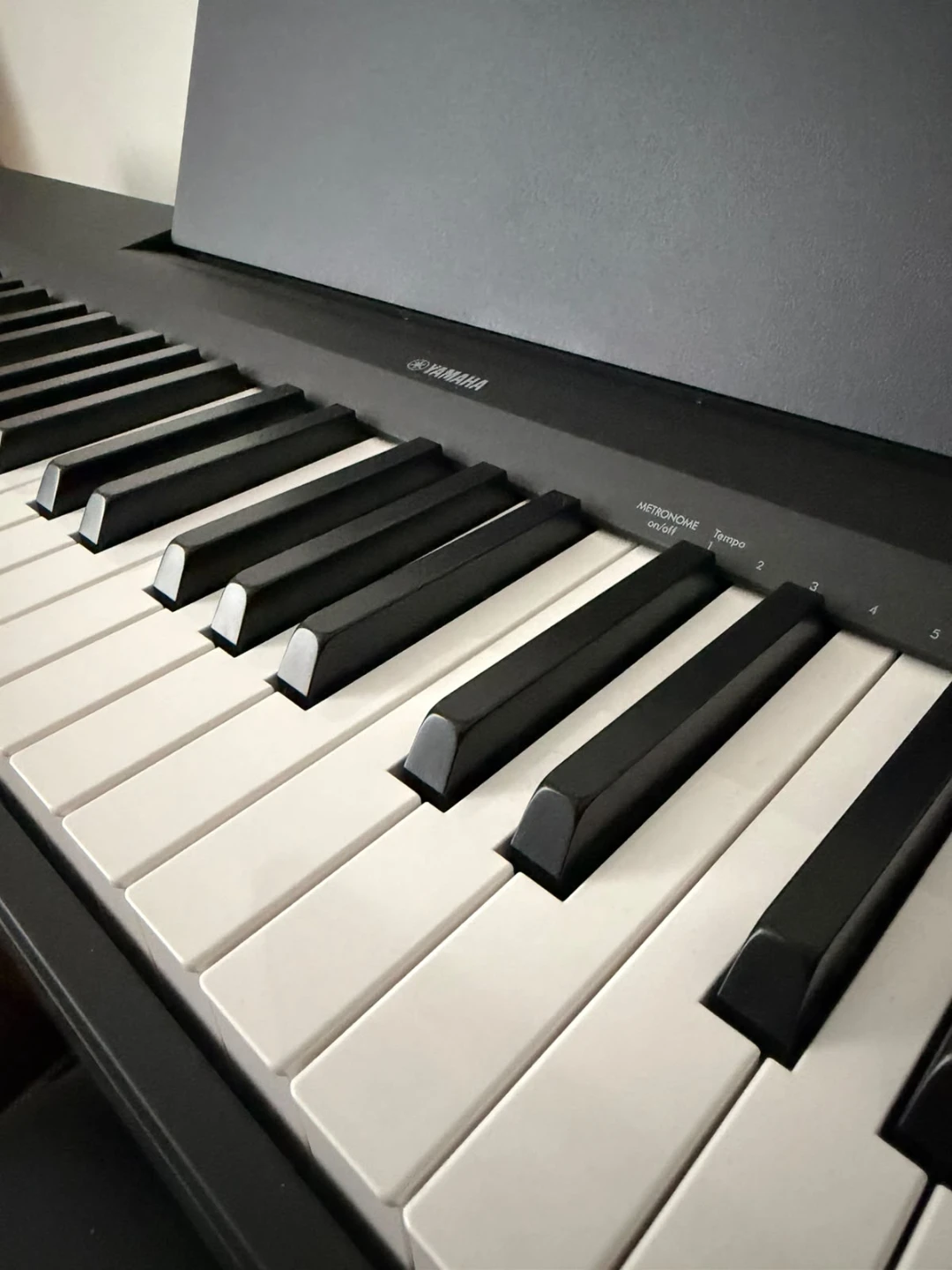 Yamaha P-145BTB Digital Piano - photo 2