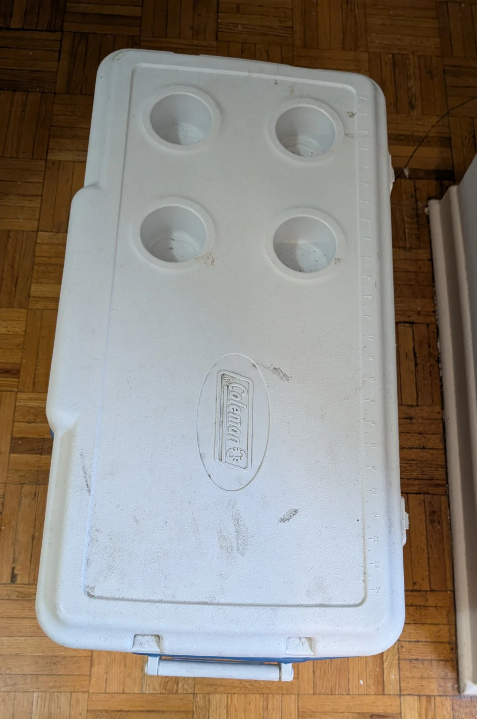 Coleman Cooler with Wheels - photo 3