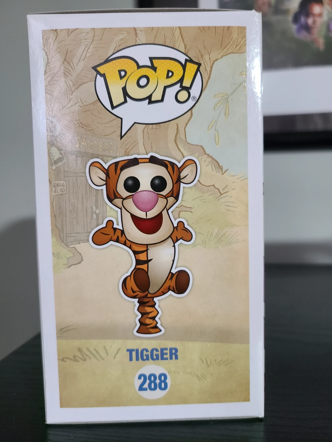 Tigger Flocked Funko Pop SDCC Exclusive - photo 4
