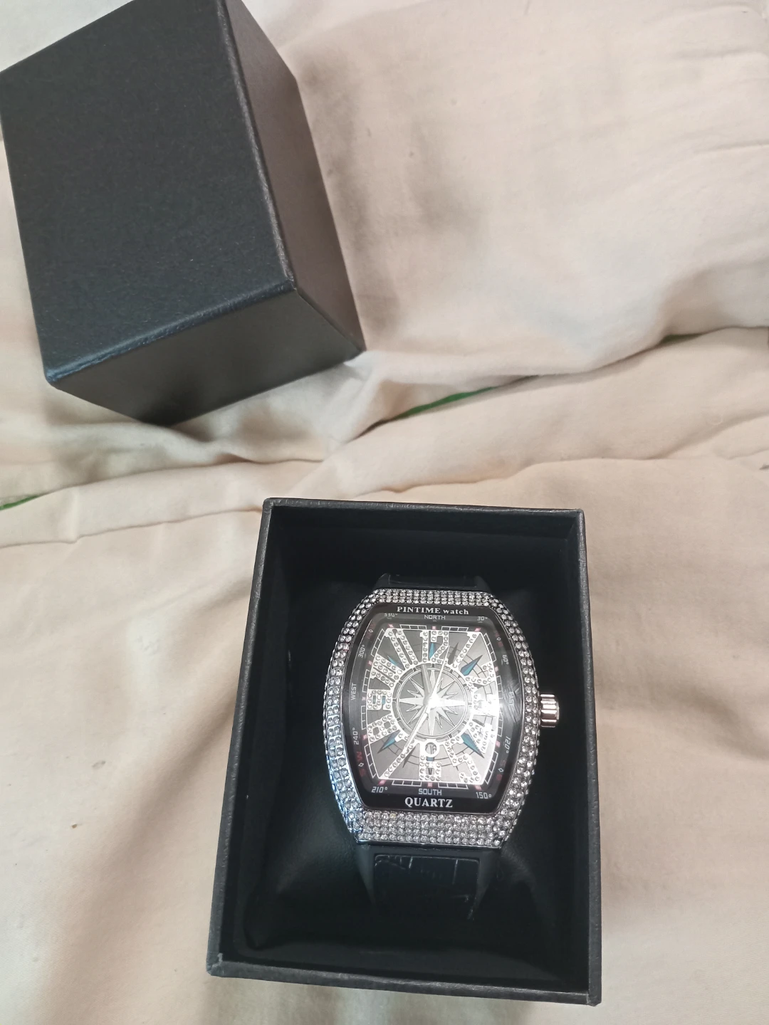 PINTIME Quartz Watch with Rhinestones