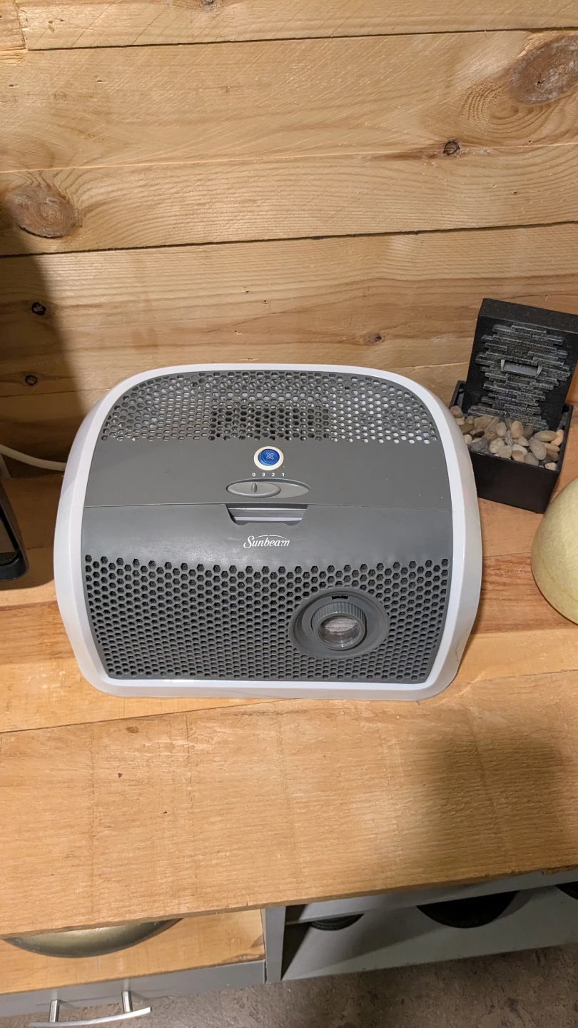 Sunbeam Air Purifier with 2 filters