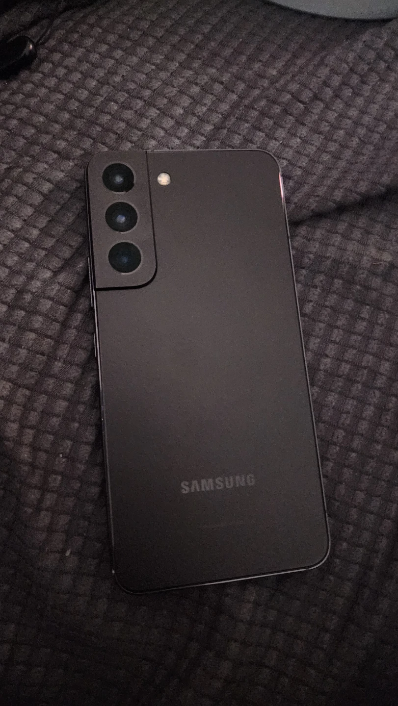 Samsung galaxy s22 5g - photo 2