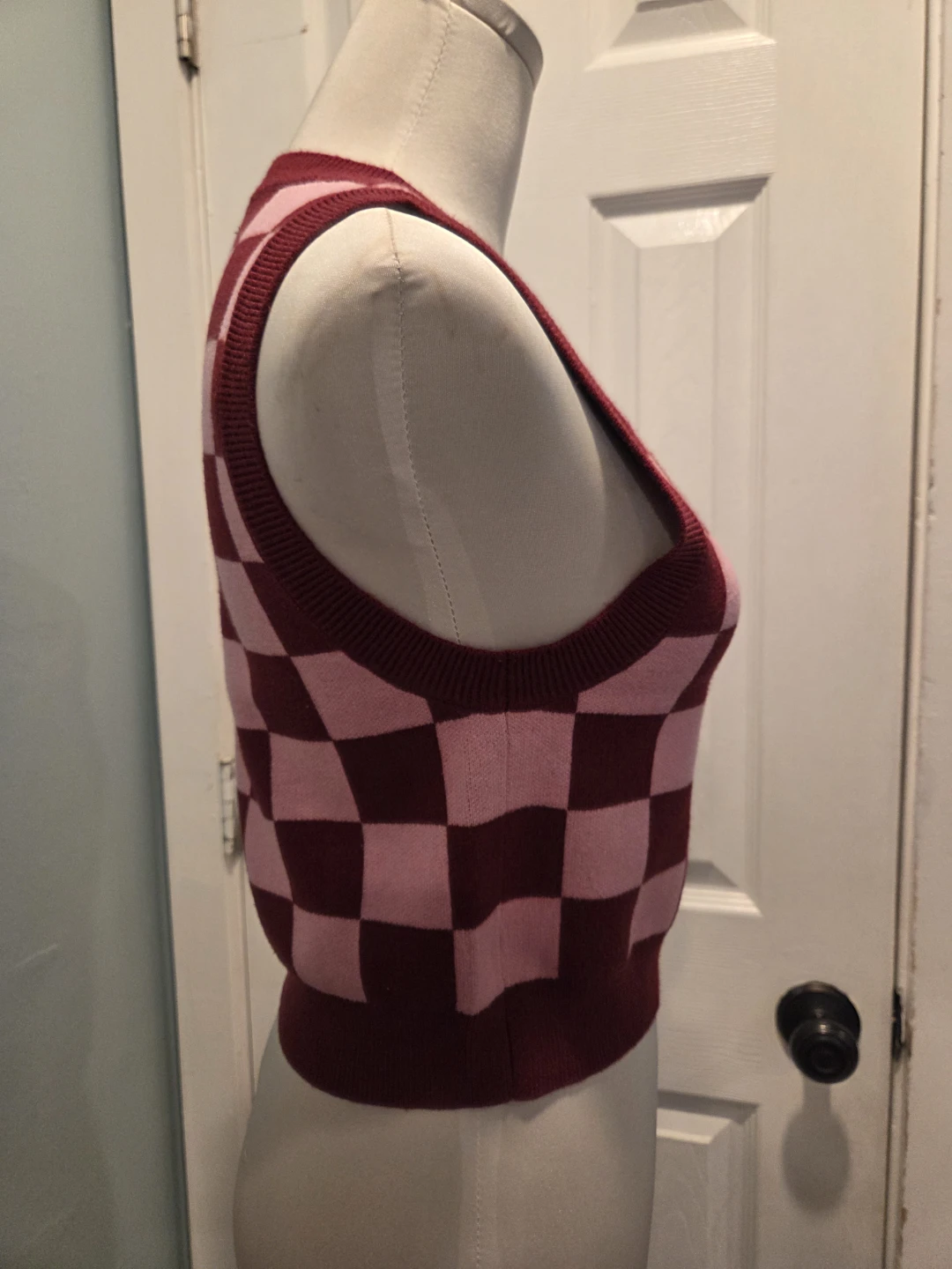 Forever 21 Checkerboard Knit Sweater Vest - Medium - photo 3