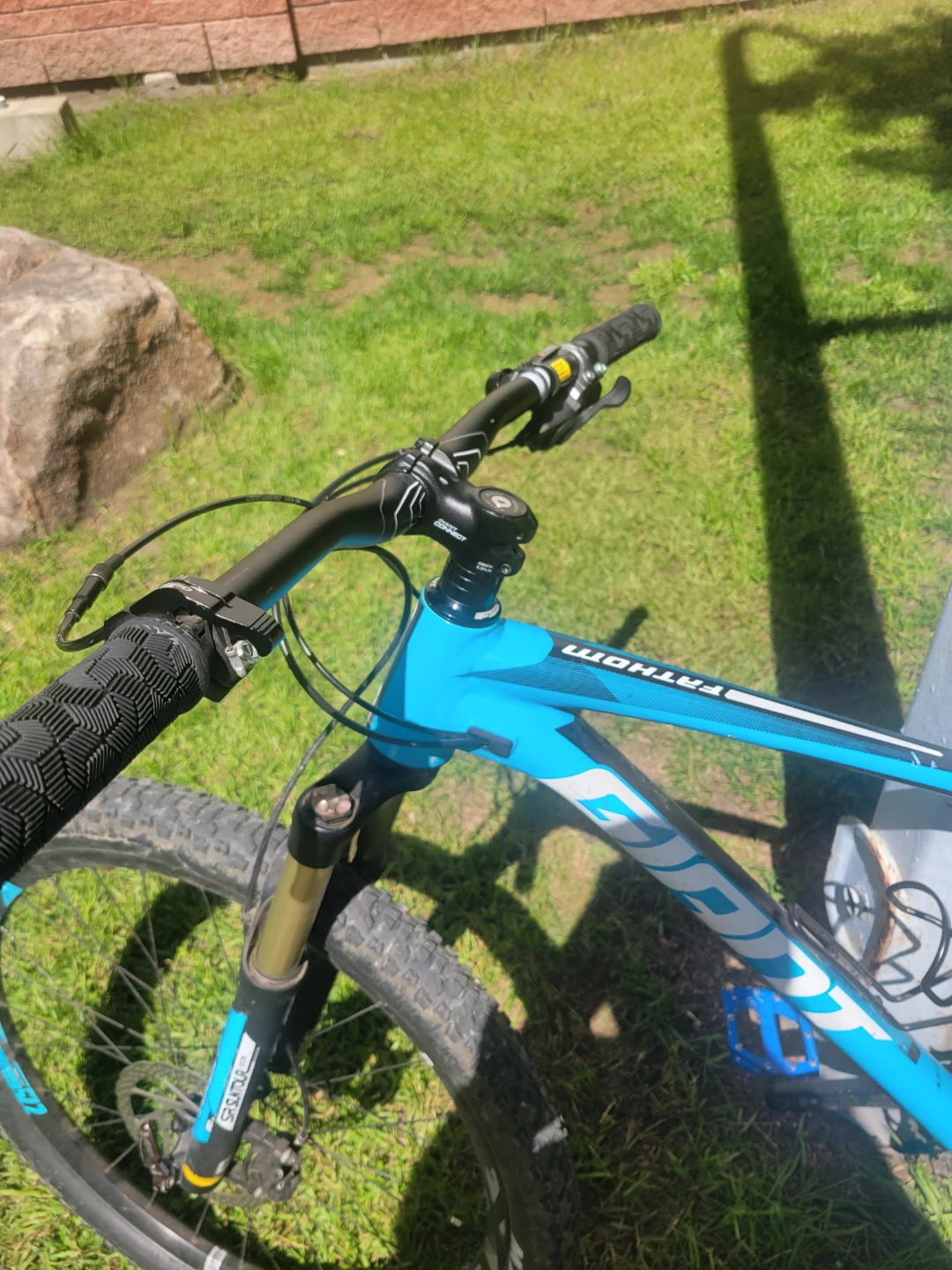 Giant Fathom Mountain Bike - Blue - photo 3