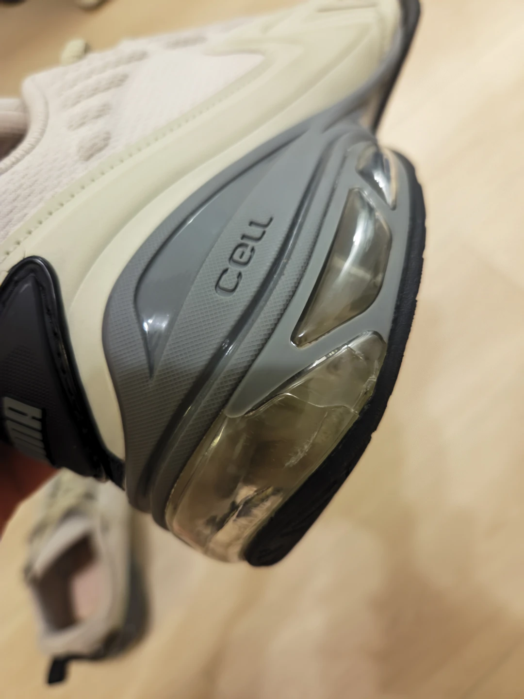 Puma Meza shoes - Brand New - Size 10 - without insole - photo 3