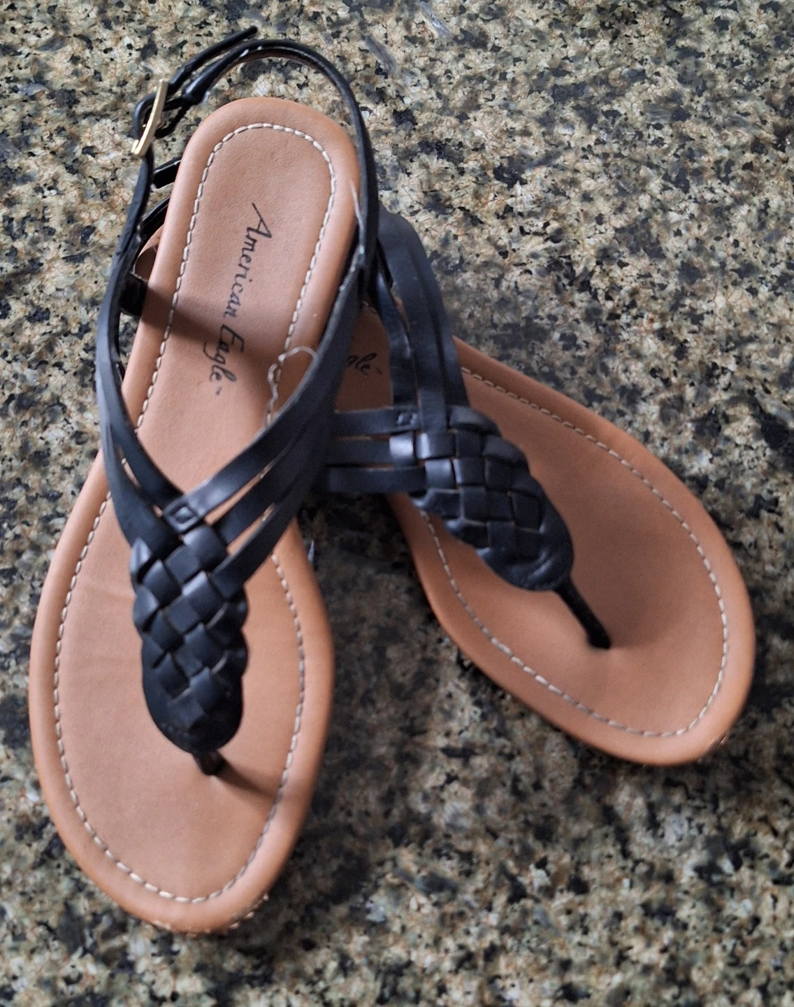 American Eagle Black Flat Sandals Size 6