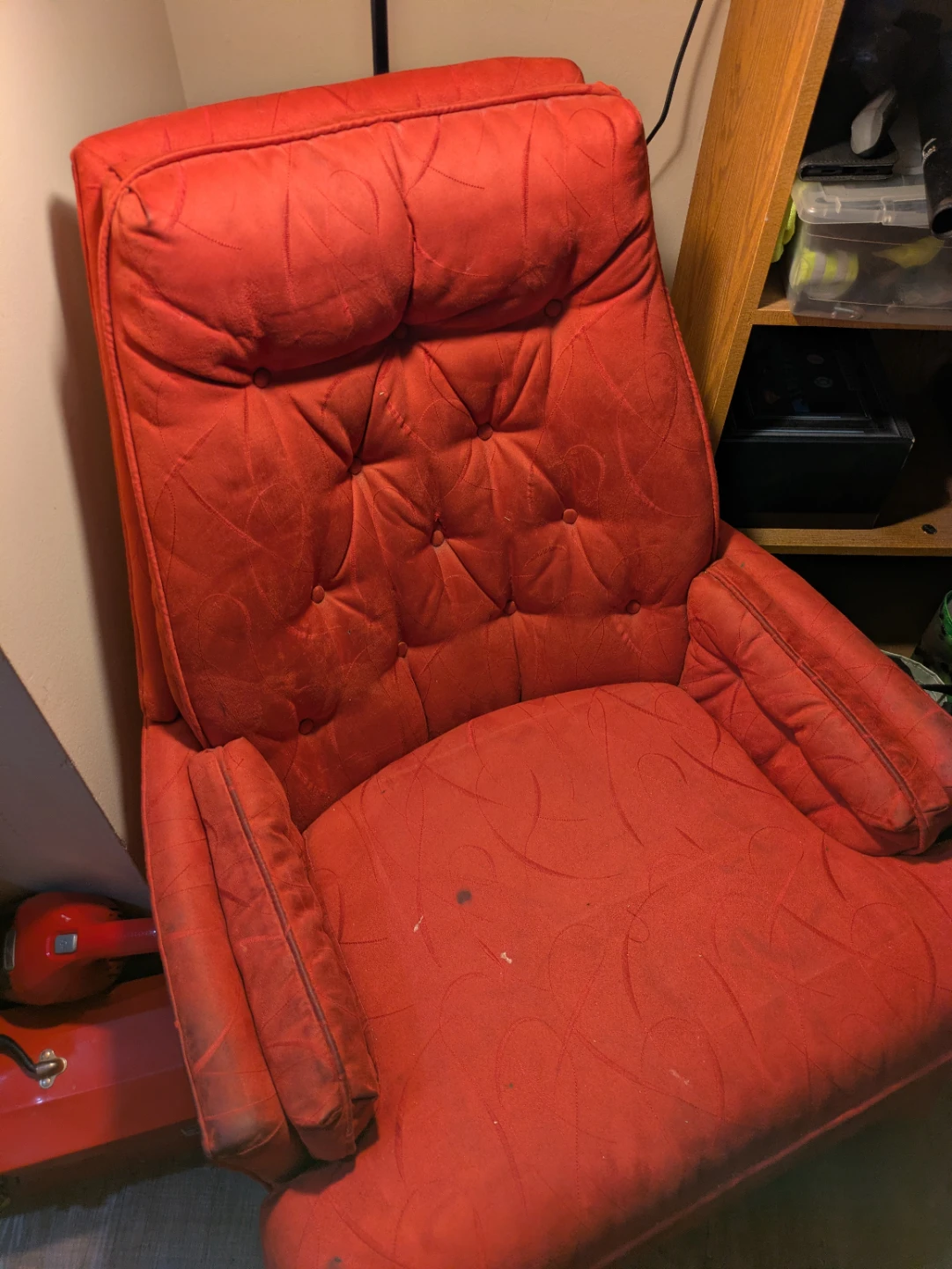 Red recliner armchair and rocker - photo 2