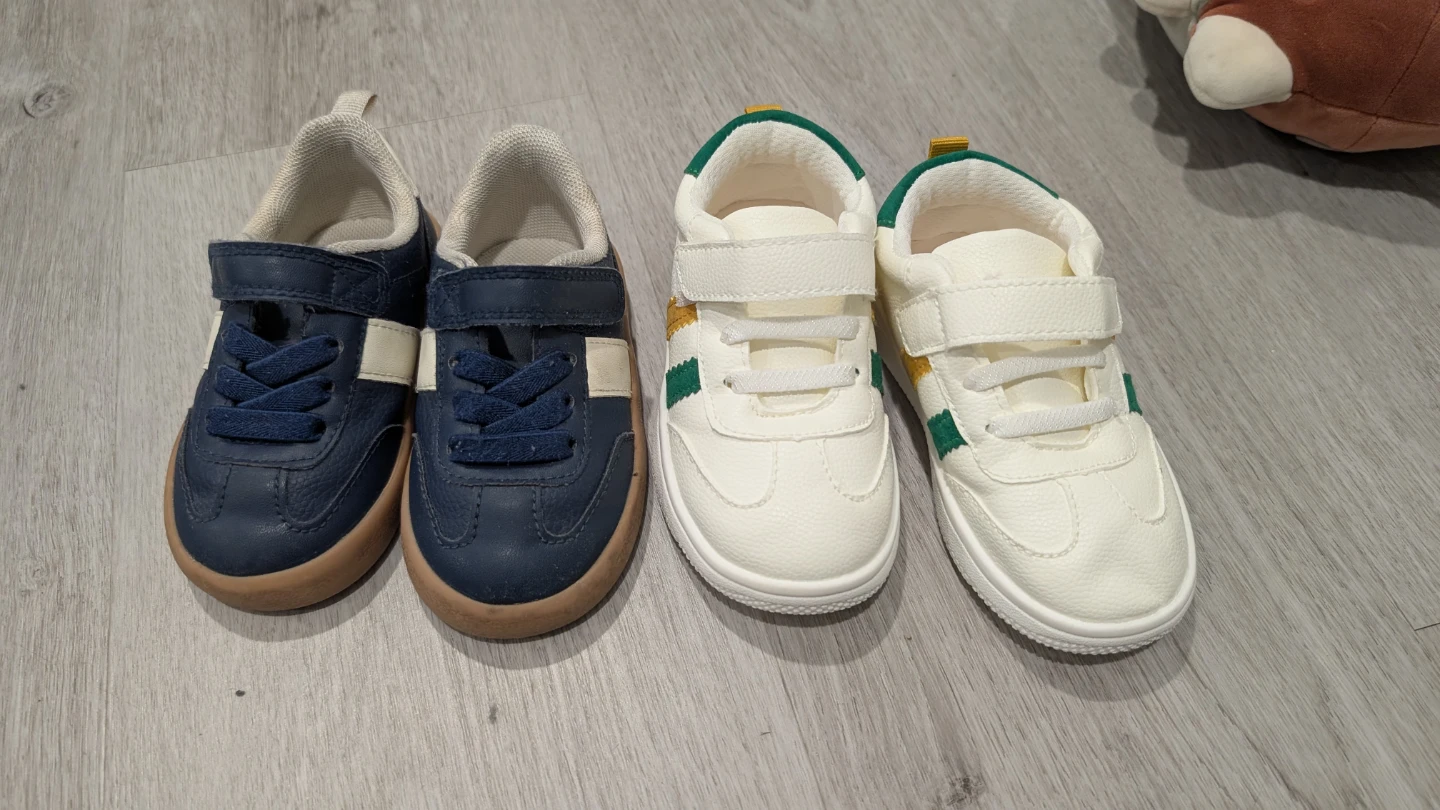 Toddler Sneakers (Size 21& 22)