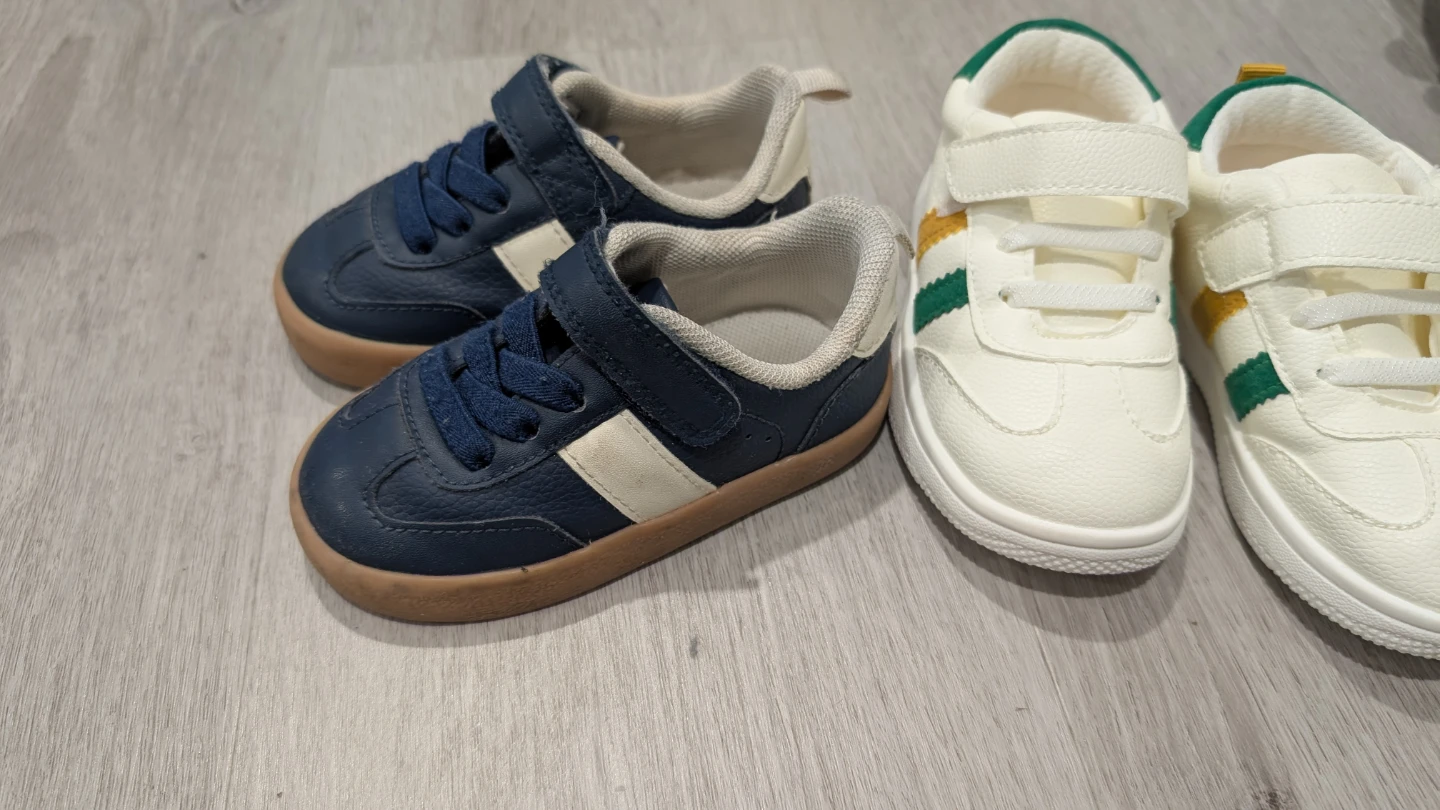 Toddler Sneakers (Size 21& 22) - photo 3