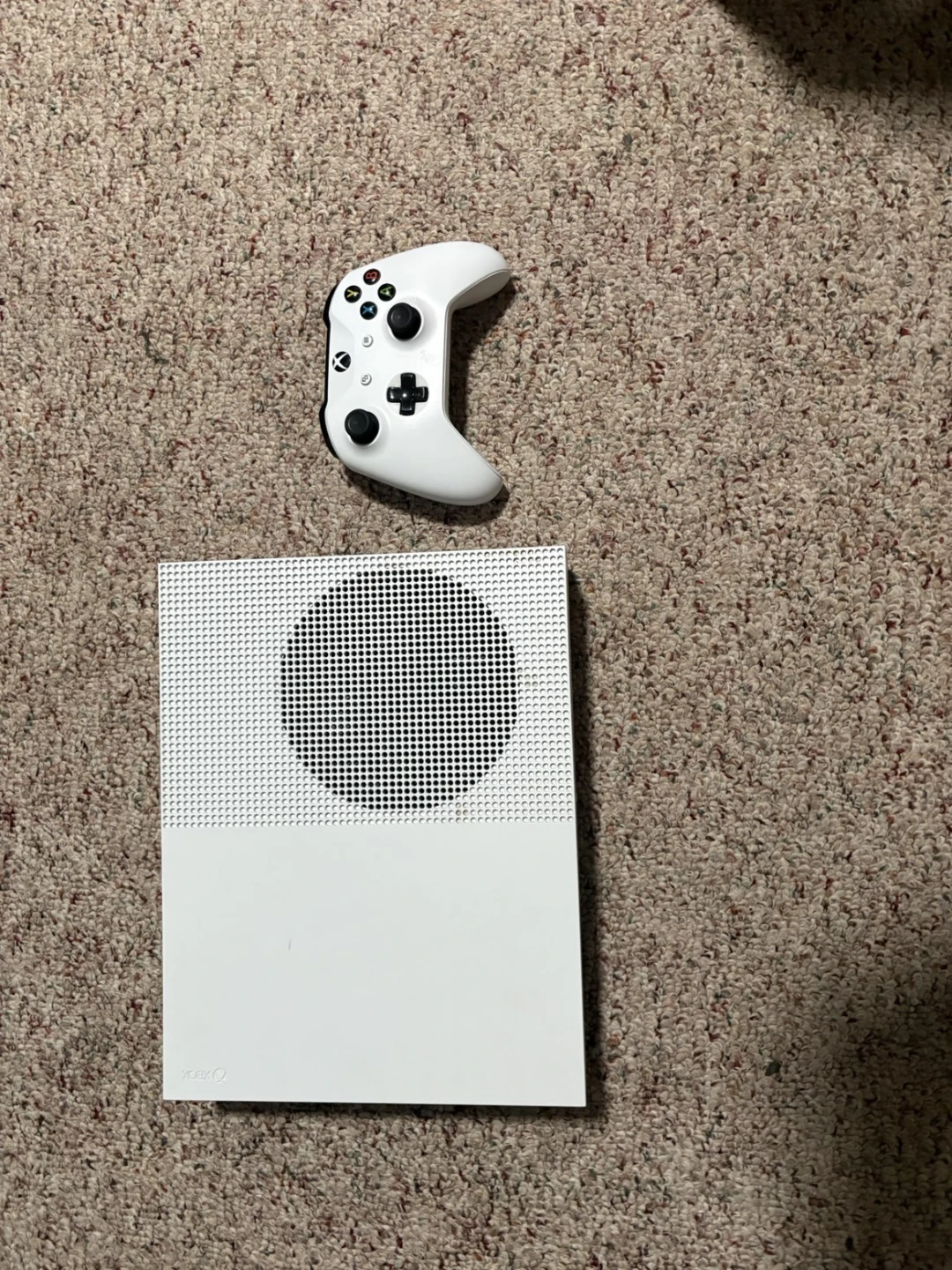 Microsoft Xbox One S Console with White Controller
