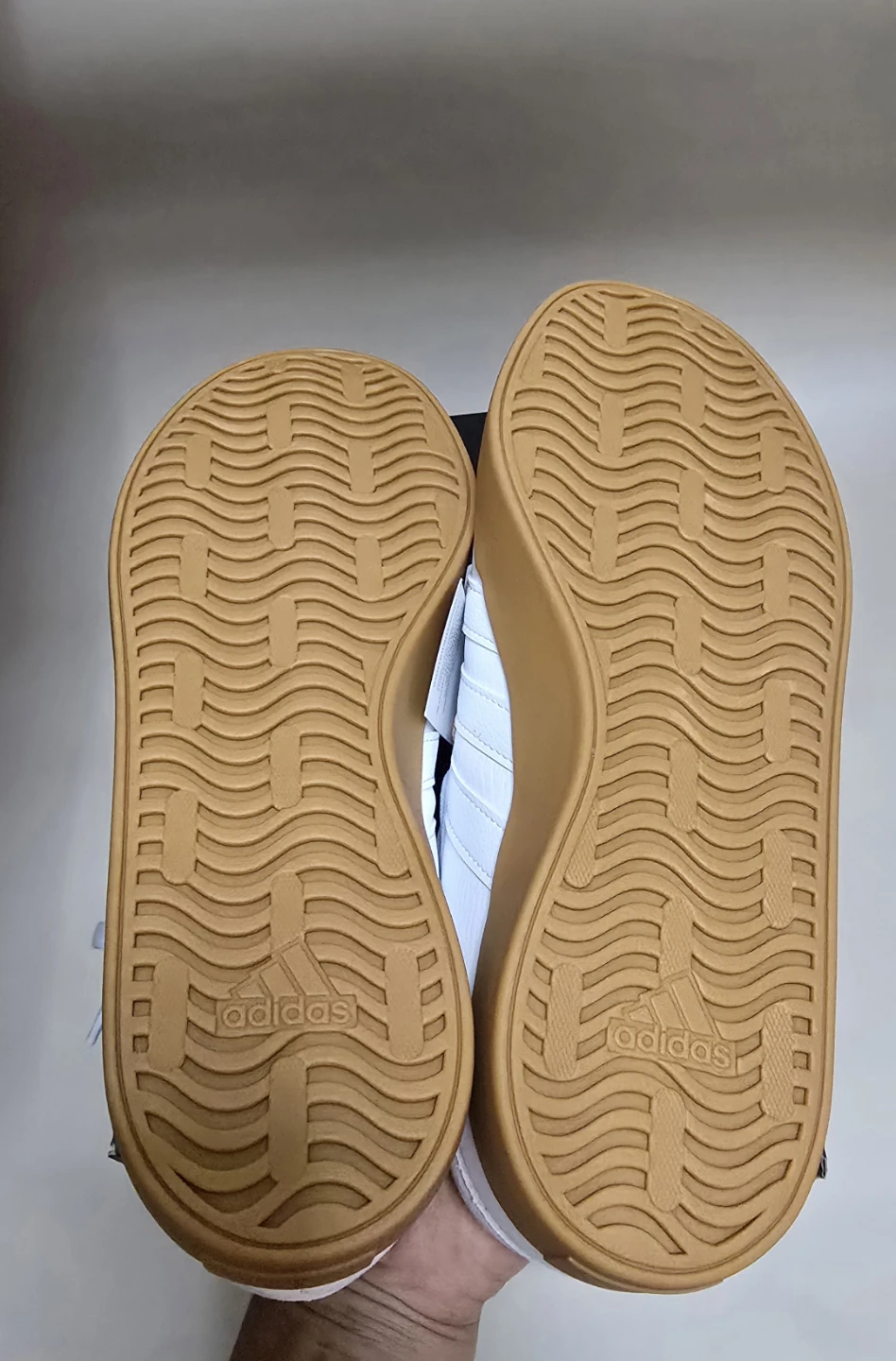Adidas VL Court 3.0 Shoes  - Size 7.5 - photo 4
