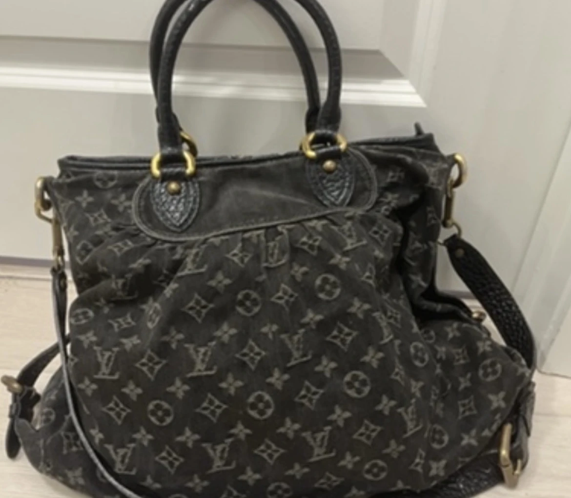 Louis Vuitton denim neo cabby GM  PLS READ DESCRIPTION ❣️