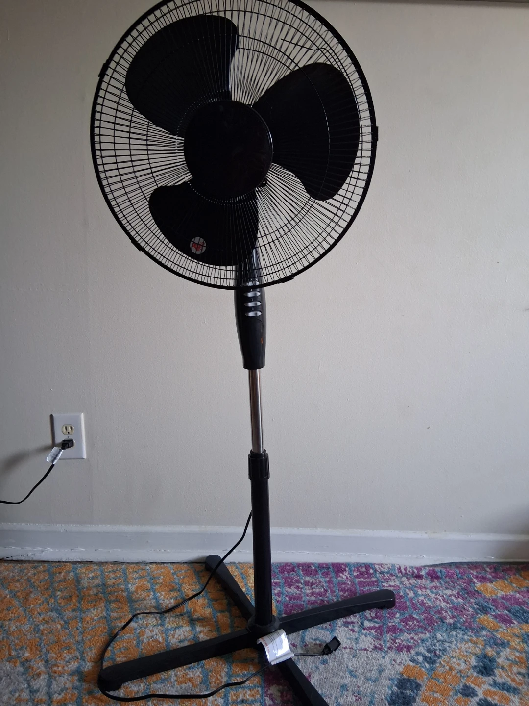 Standing Fan / Oscillating Fan