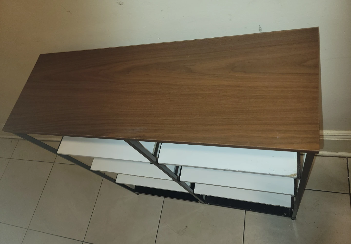 Shelving unit - photo 2