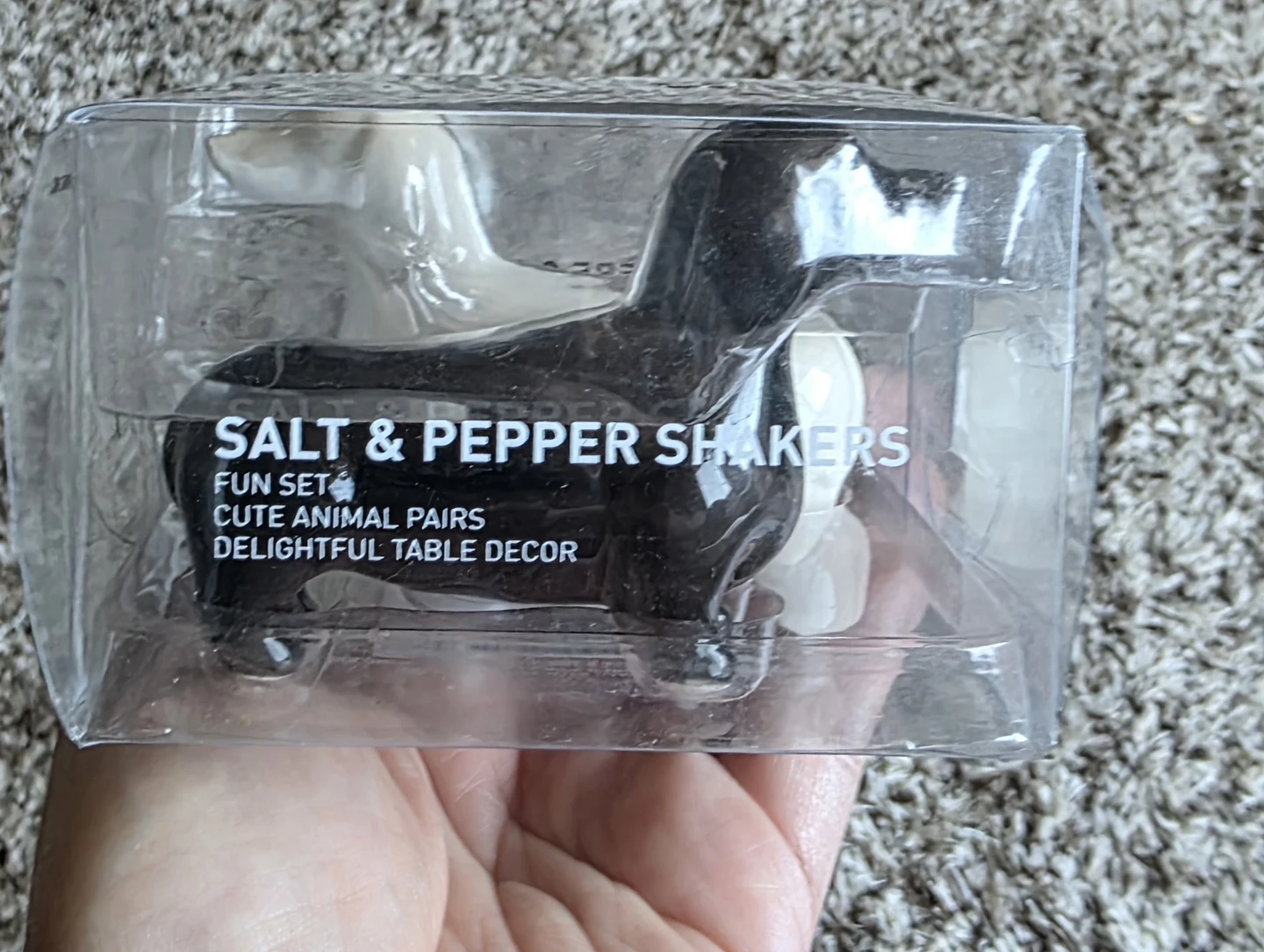 Salt & Pepper Shakers - Dachshund Pair