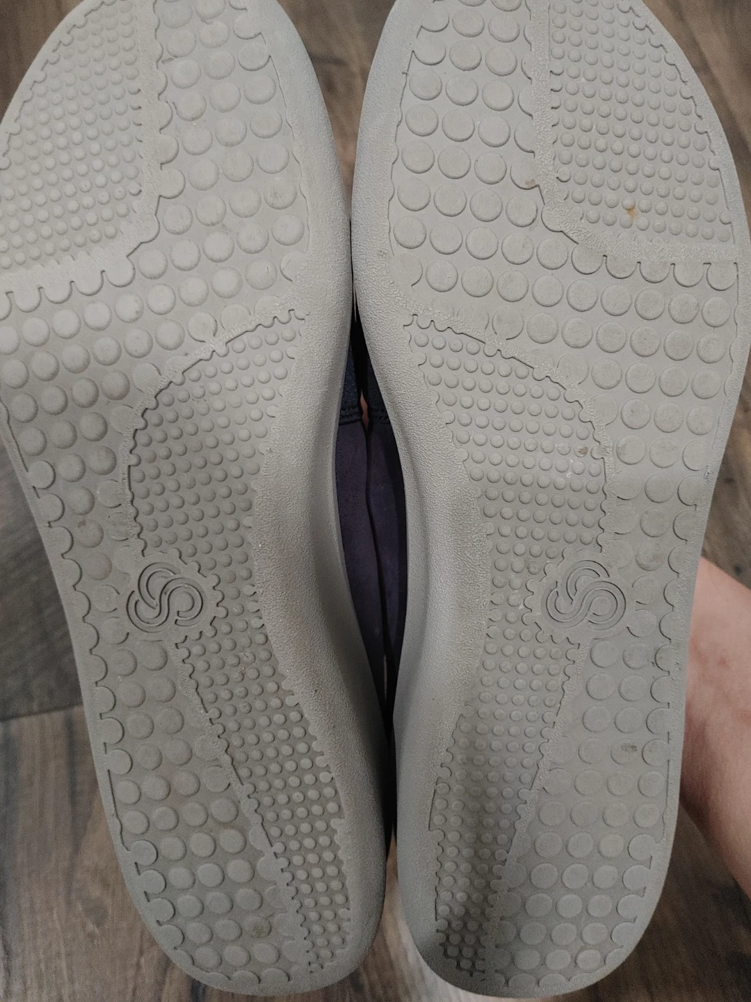 🧡 WOMANS SIZE 10 LIKE NEW CLARKS NAVY CLOUDSTEPPERS - photo 3