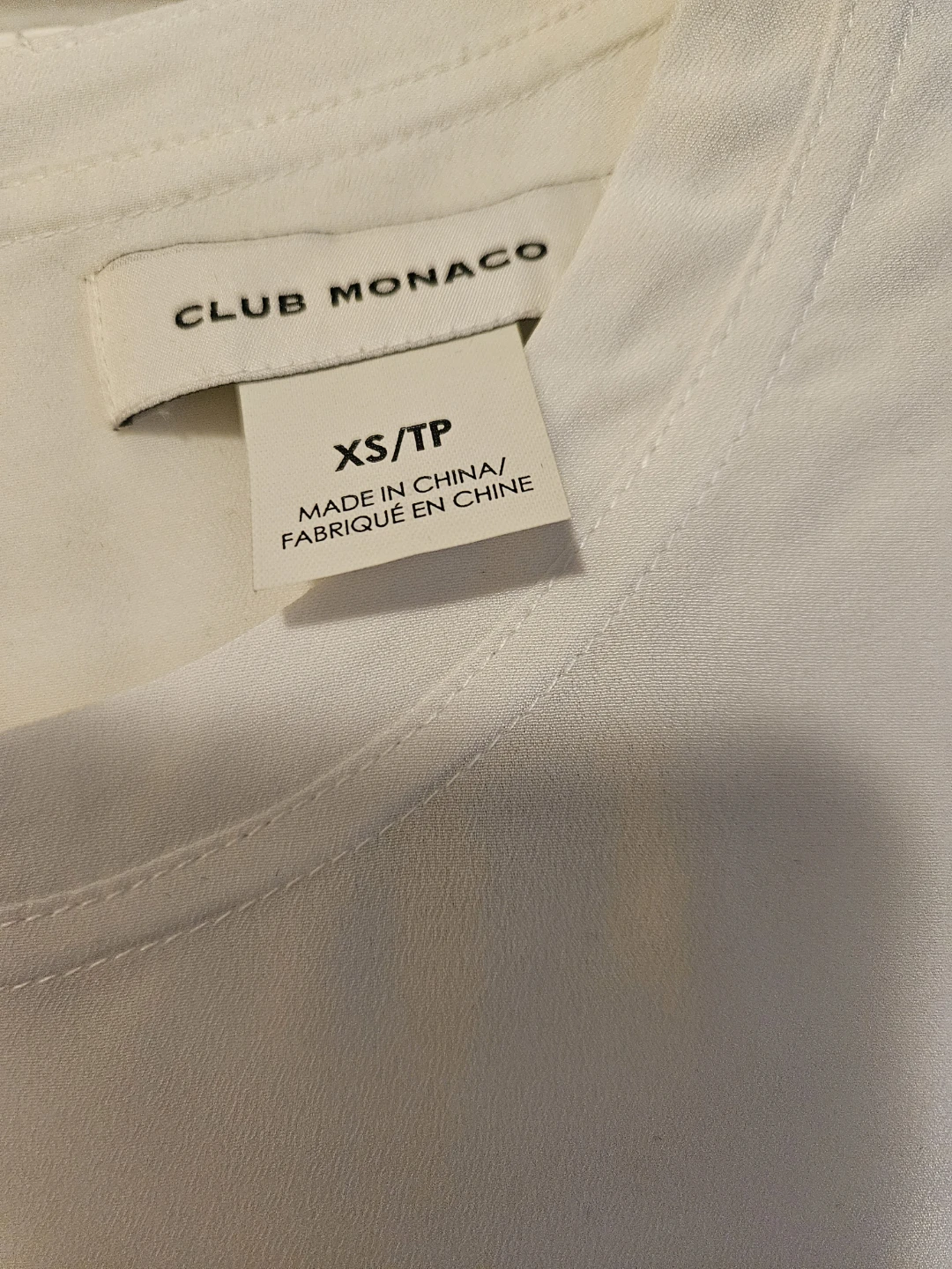 Club Monaco white short sleeve top (women's xs) - photo 2